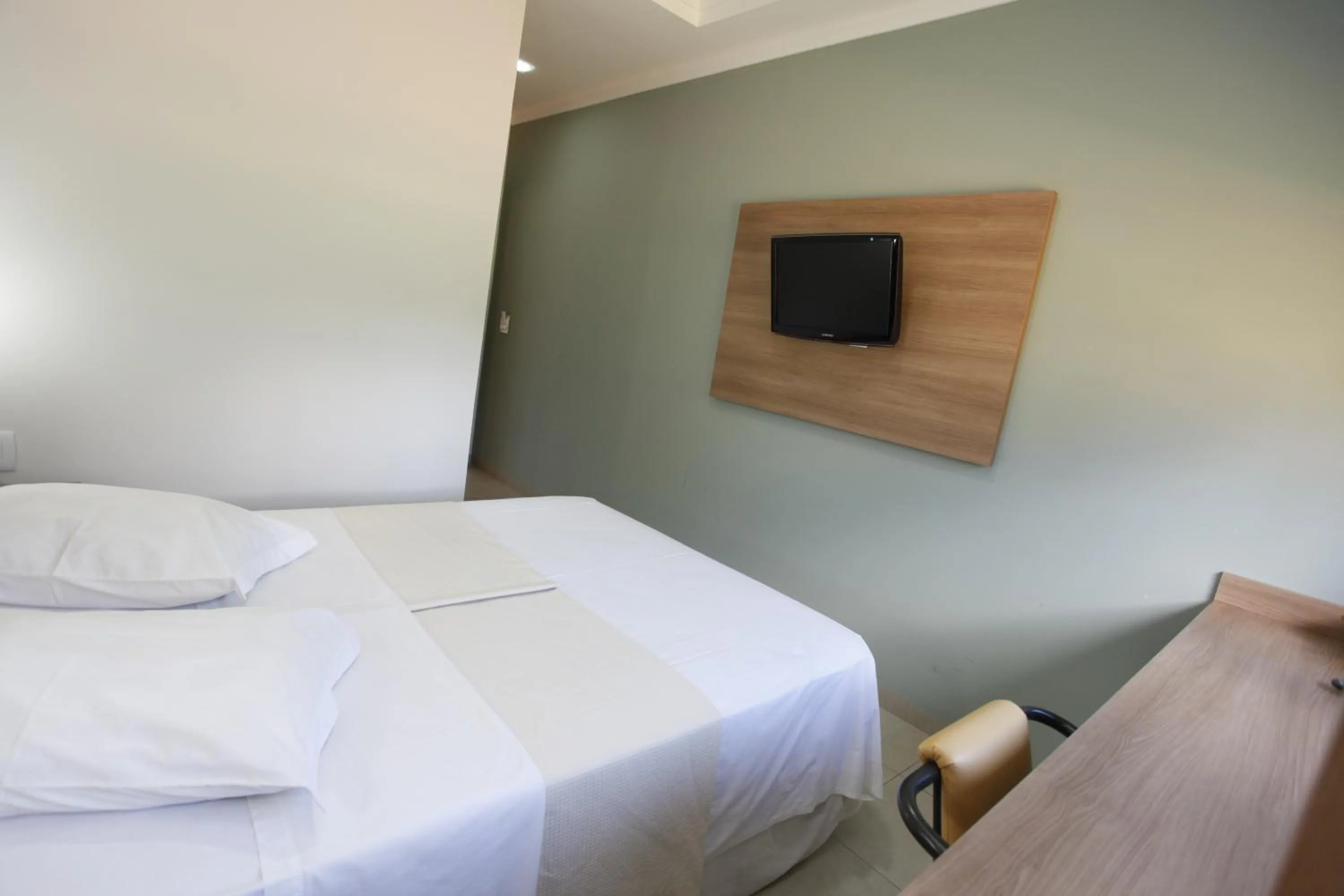Bed in Hotel Recreio São Jorge