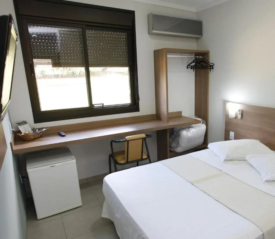 Bed in Hotel Recreio São Jorge