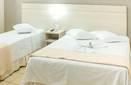 Standard Double Room - single occupancy in Hotel Municipal Standard Double Room - single occupancy in Hotel Municipal