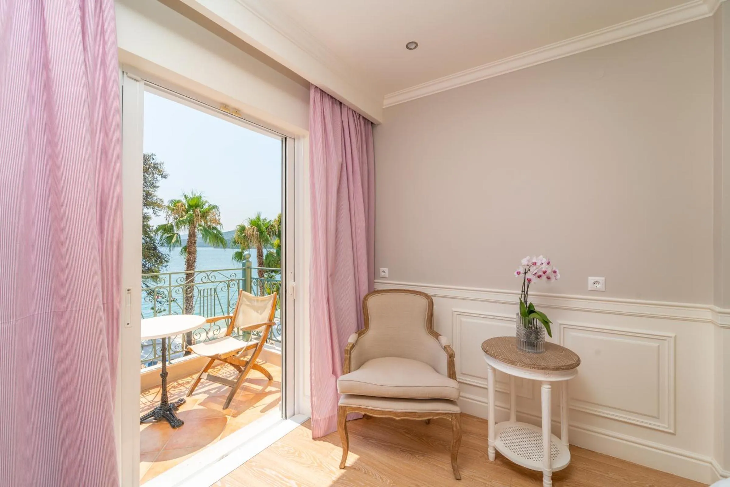 Orion Hotel