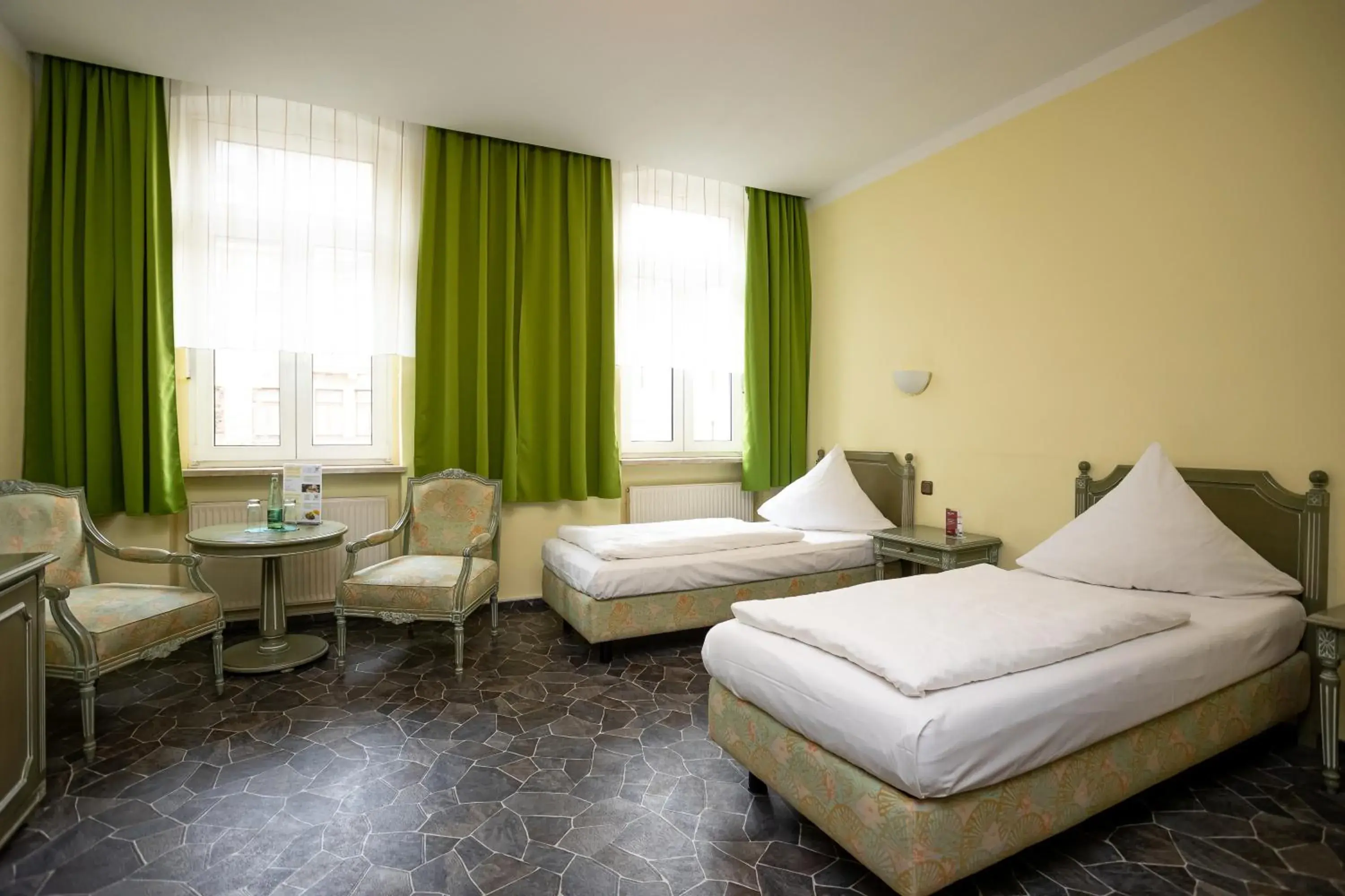 Photo of the whole room in Hotel Alexandra Photo of the whole room in Hotel Alexandra