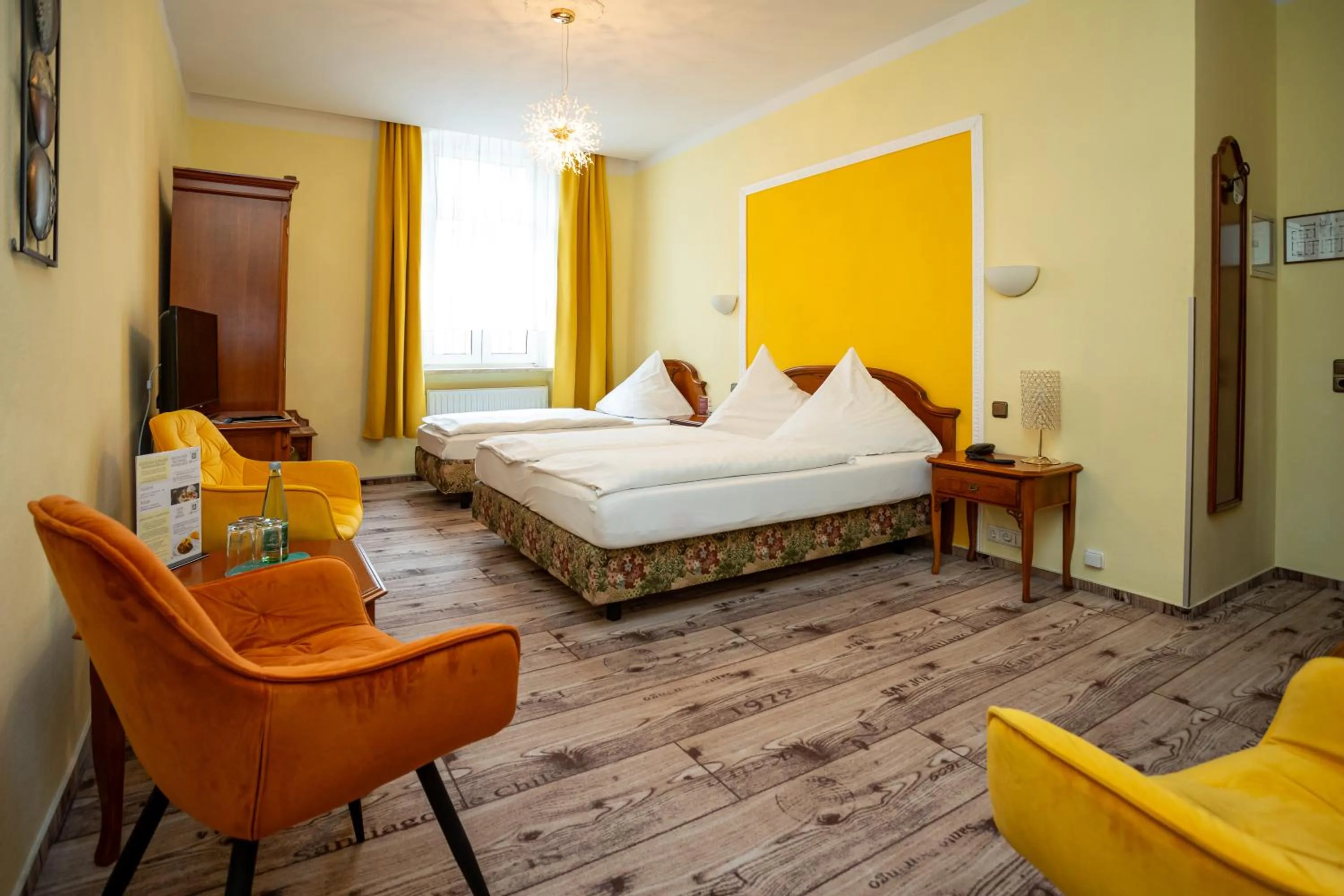 Photo of the whole room, Bed in Hotel Alexandra