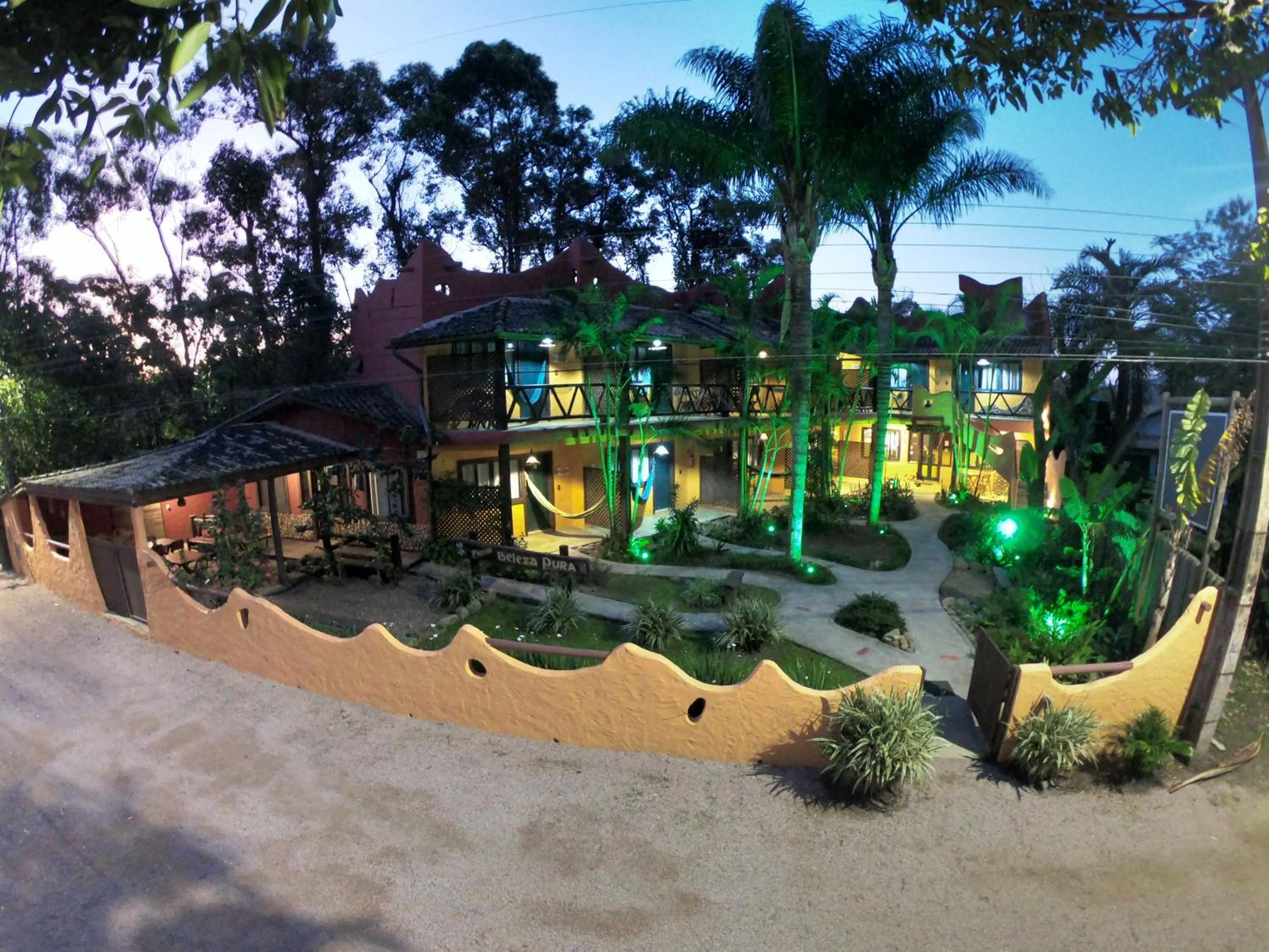 Property building in Pousada Beleza Pura na Praia da Ferrugem