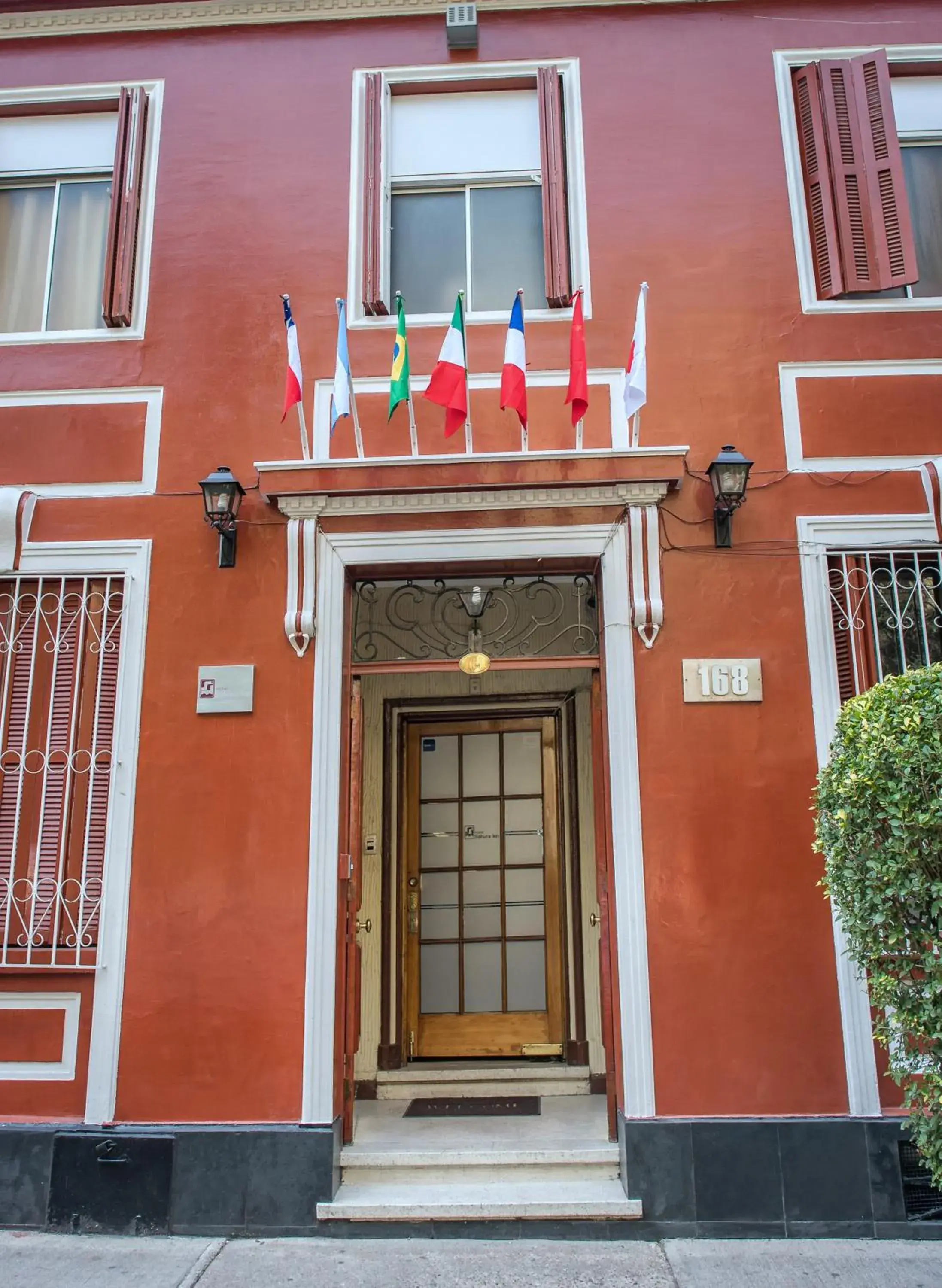 Facade/entrance in Hotel Sahara Inn Facade/entrance in Hotel Sahara Inn