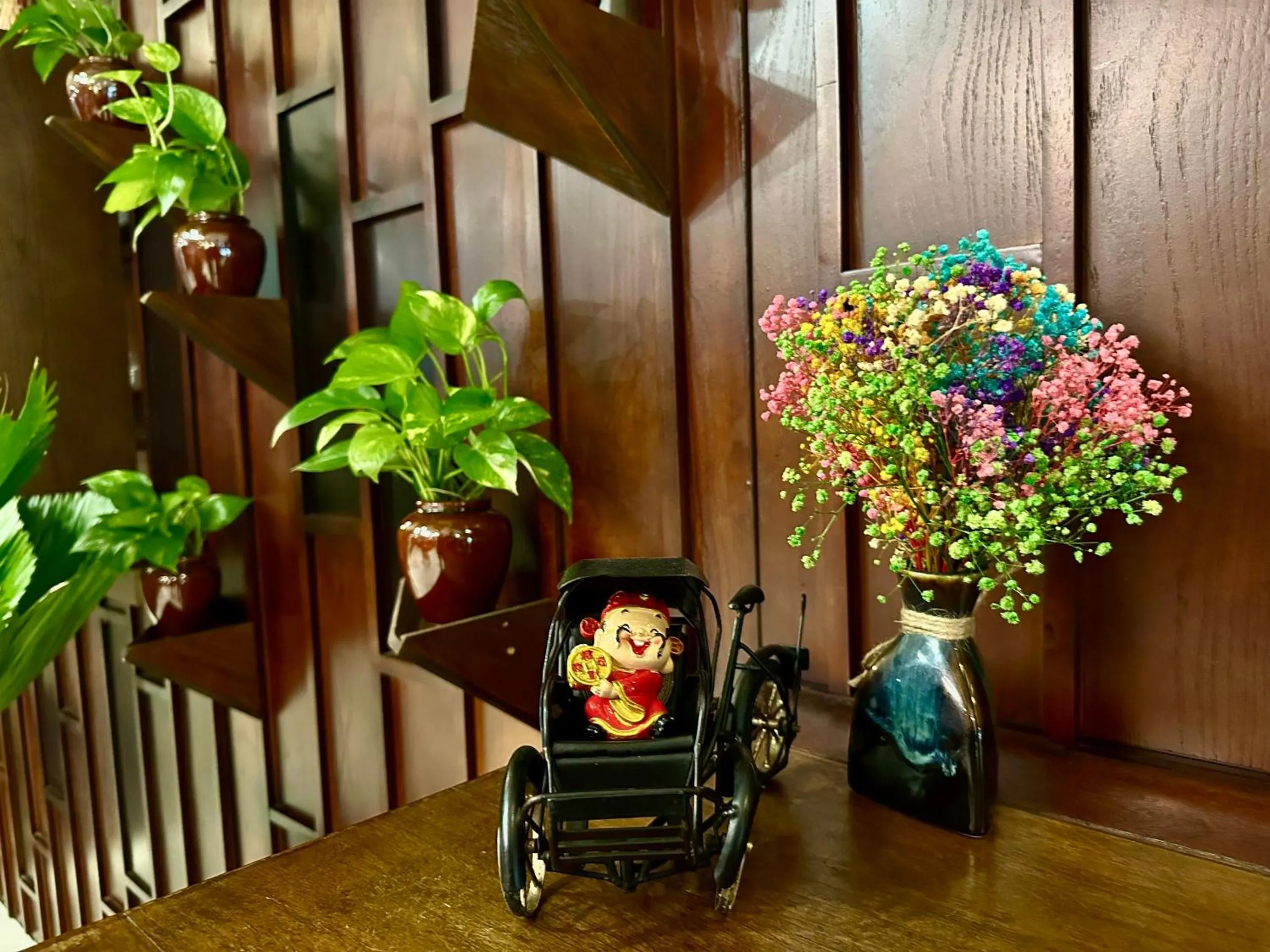 Decorative detail in Happy Life Green Hotel