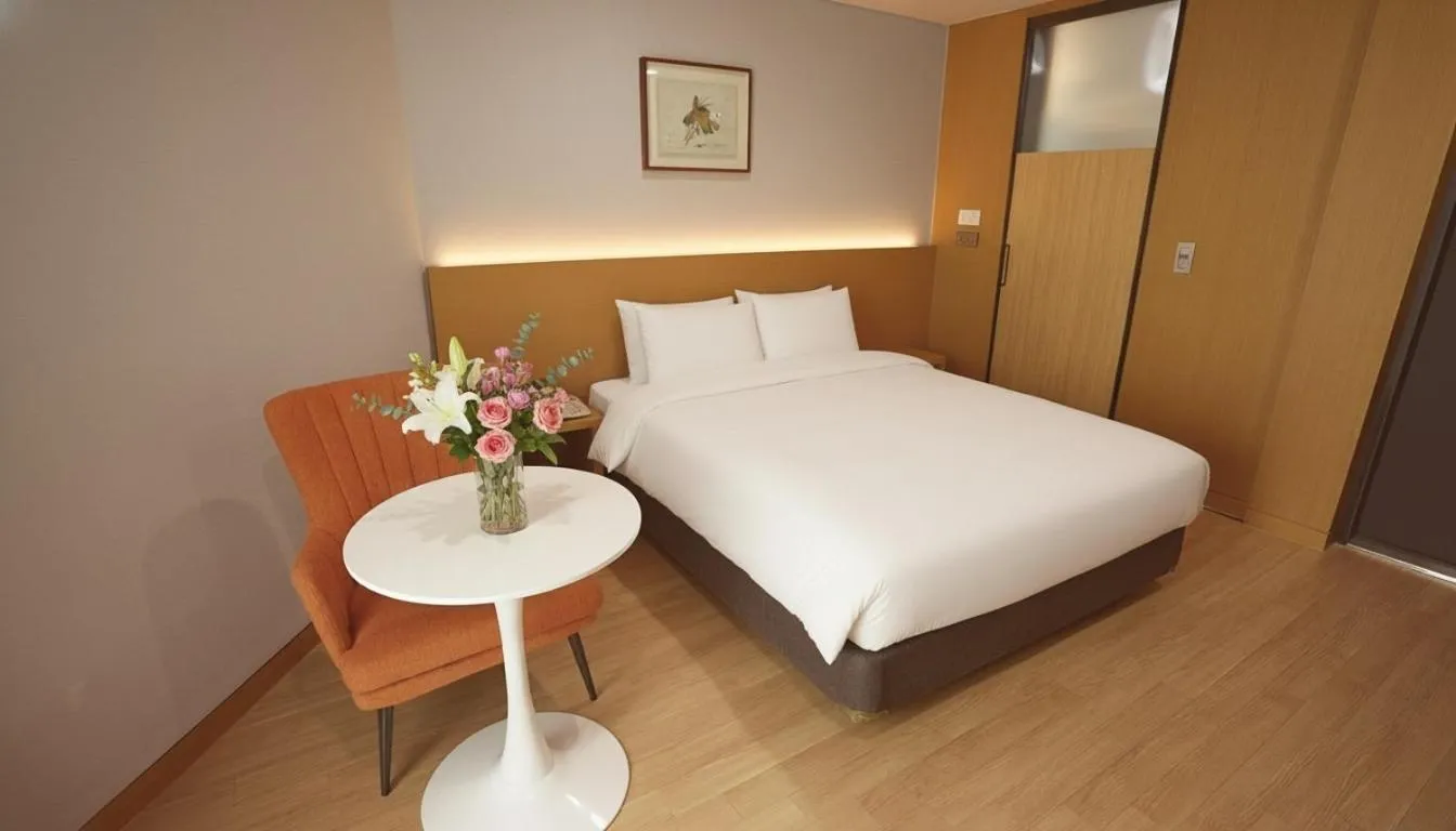 Bedroom, Bed in Kwangsu Hotel Haeundae