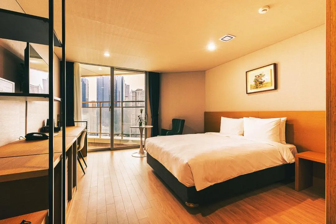 Bed in Kwangsu Hotel Haeundae