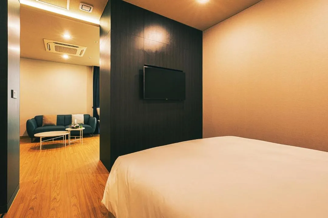 Bed in Kwangsu Hotel Haeundae