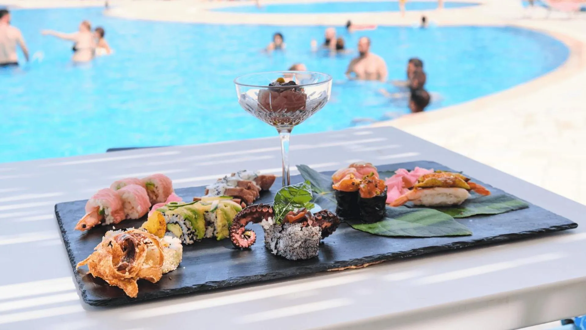 Food and drinks in La Restuccia Masseria Urban - DiscoHotel