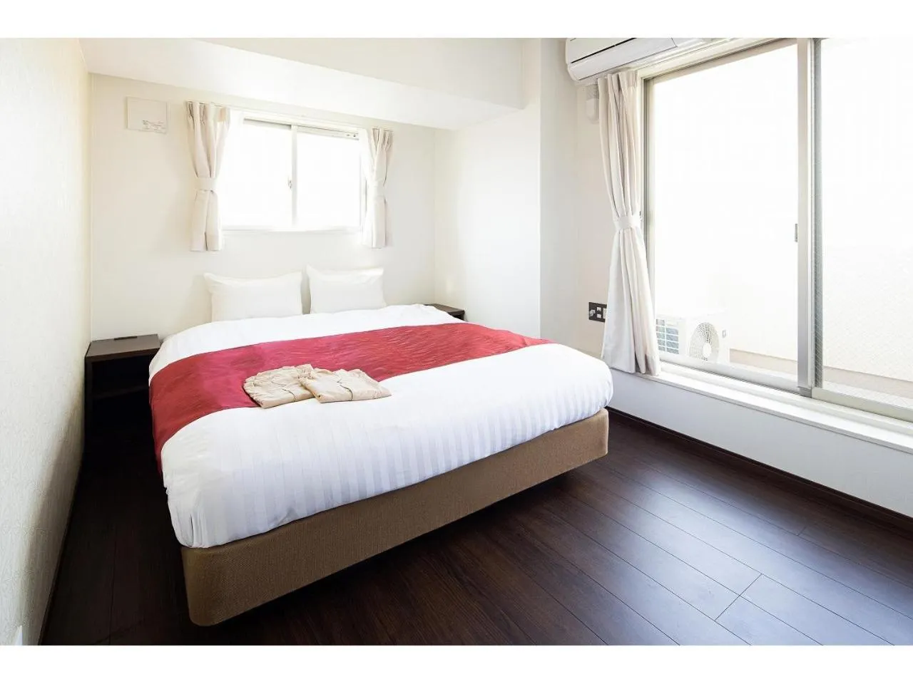 Bed in Coruscant Hotel NagasakiekiⅡ