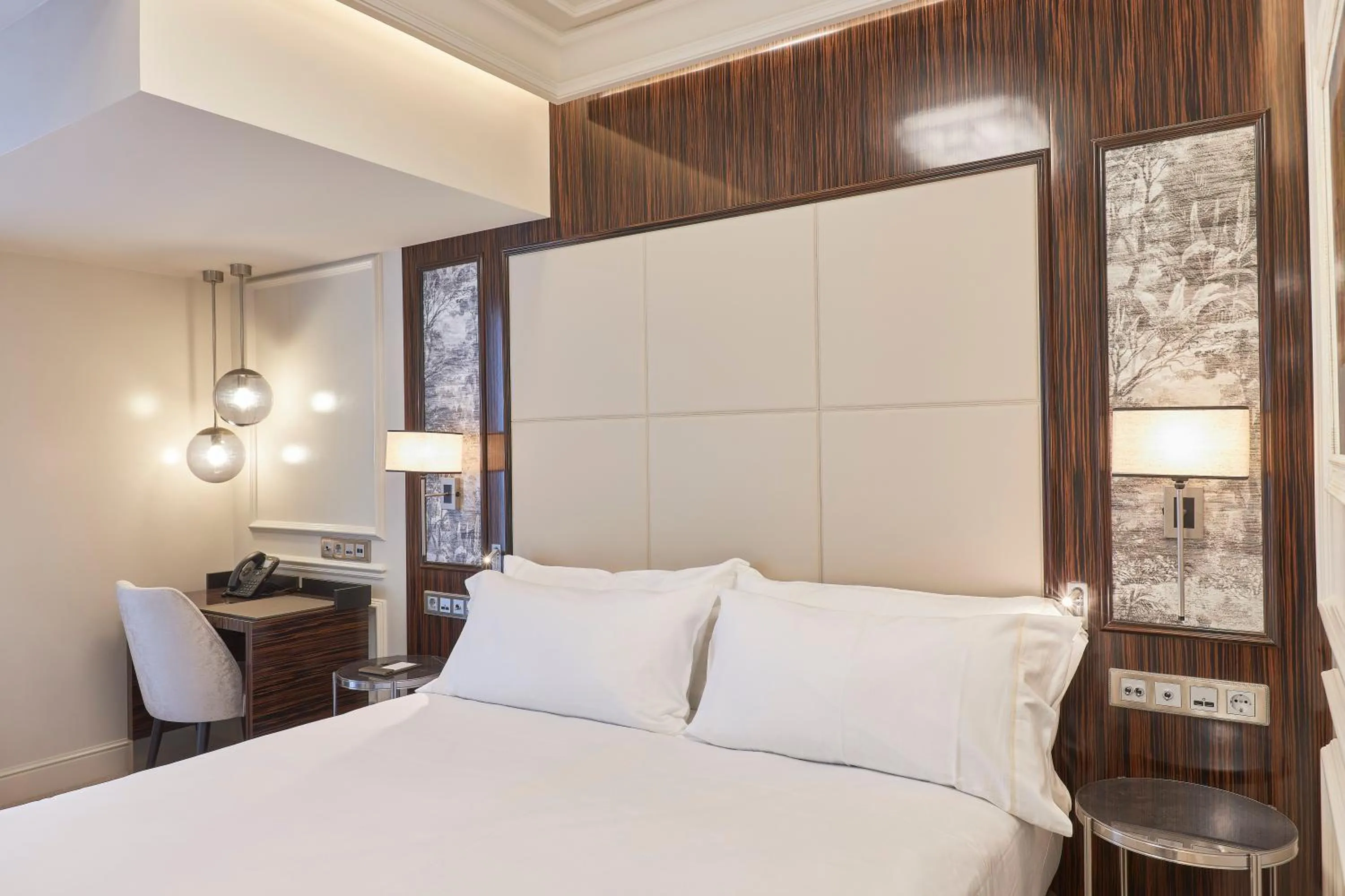 Bed in DoubleTree By Hilton A Coruña