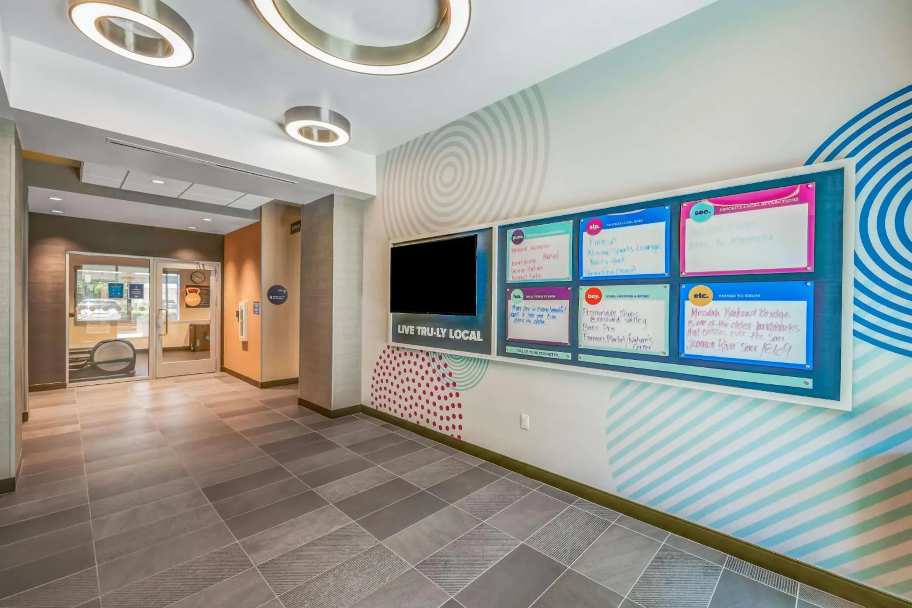 Lobby or reception in Tru By Hilton Lathrop Lobby or reception in Tru By Hilton Lathrop