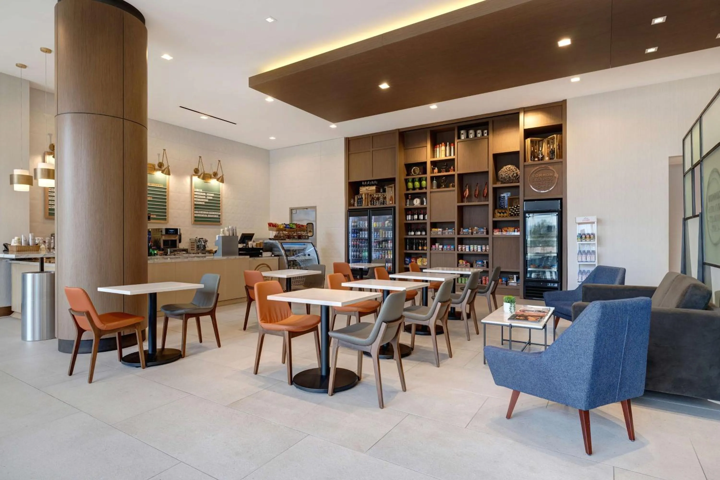 Restaurant/places to eat in Hilton Garden Inn Anaheim Resort