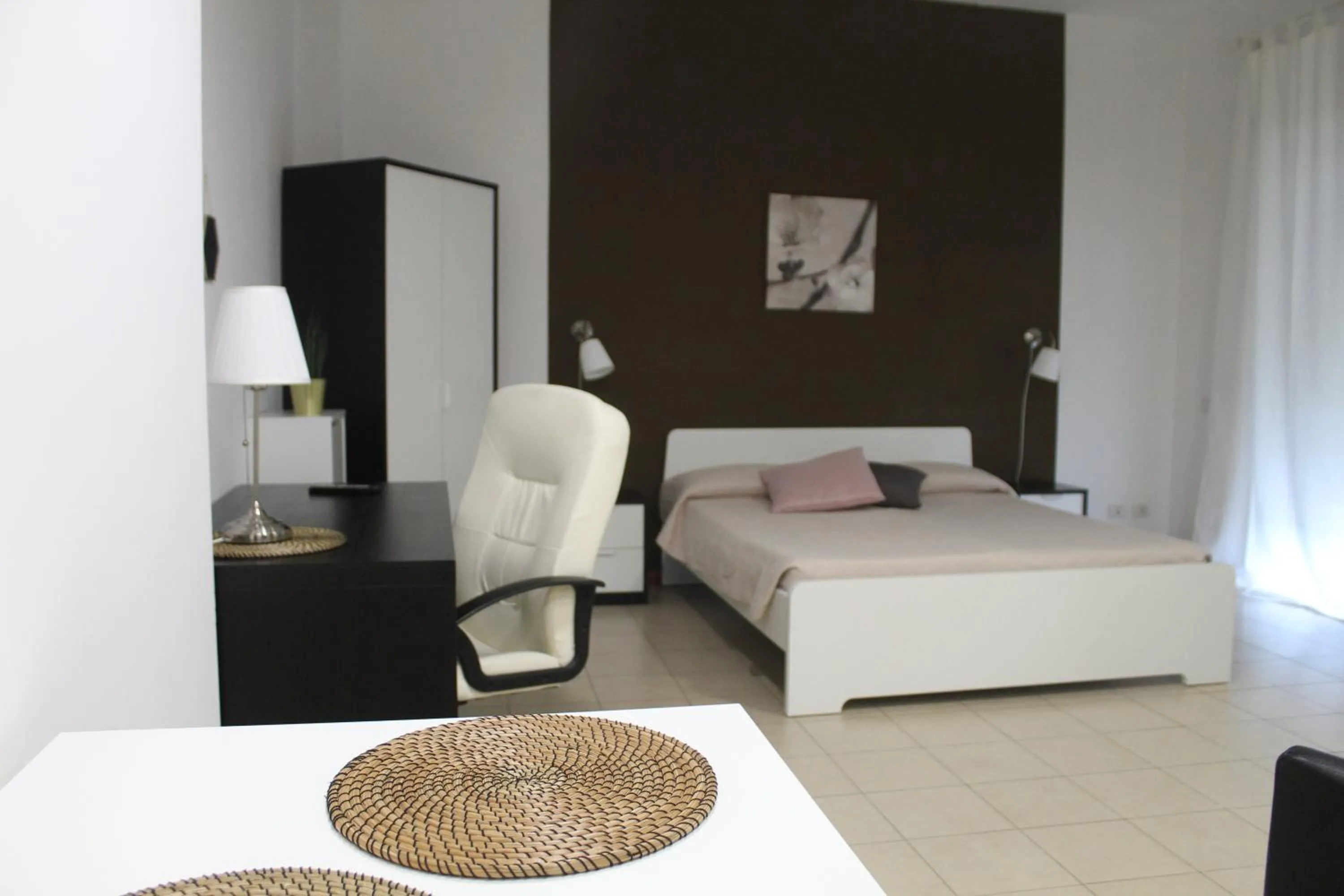 Photo of the whole room, Bed in Residenza Conti