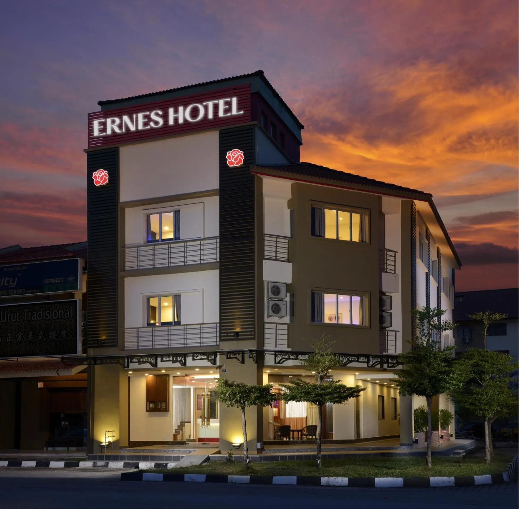 ERNES Hotel Bayu Mutiara