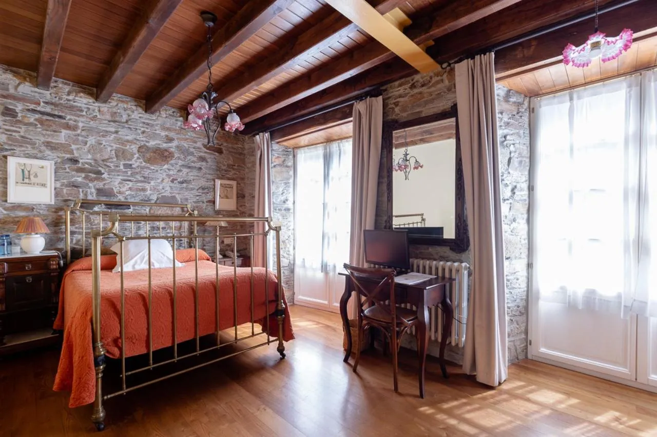 Photo of the whole room, Bed in Casa Soto