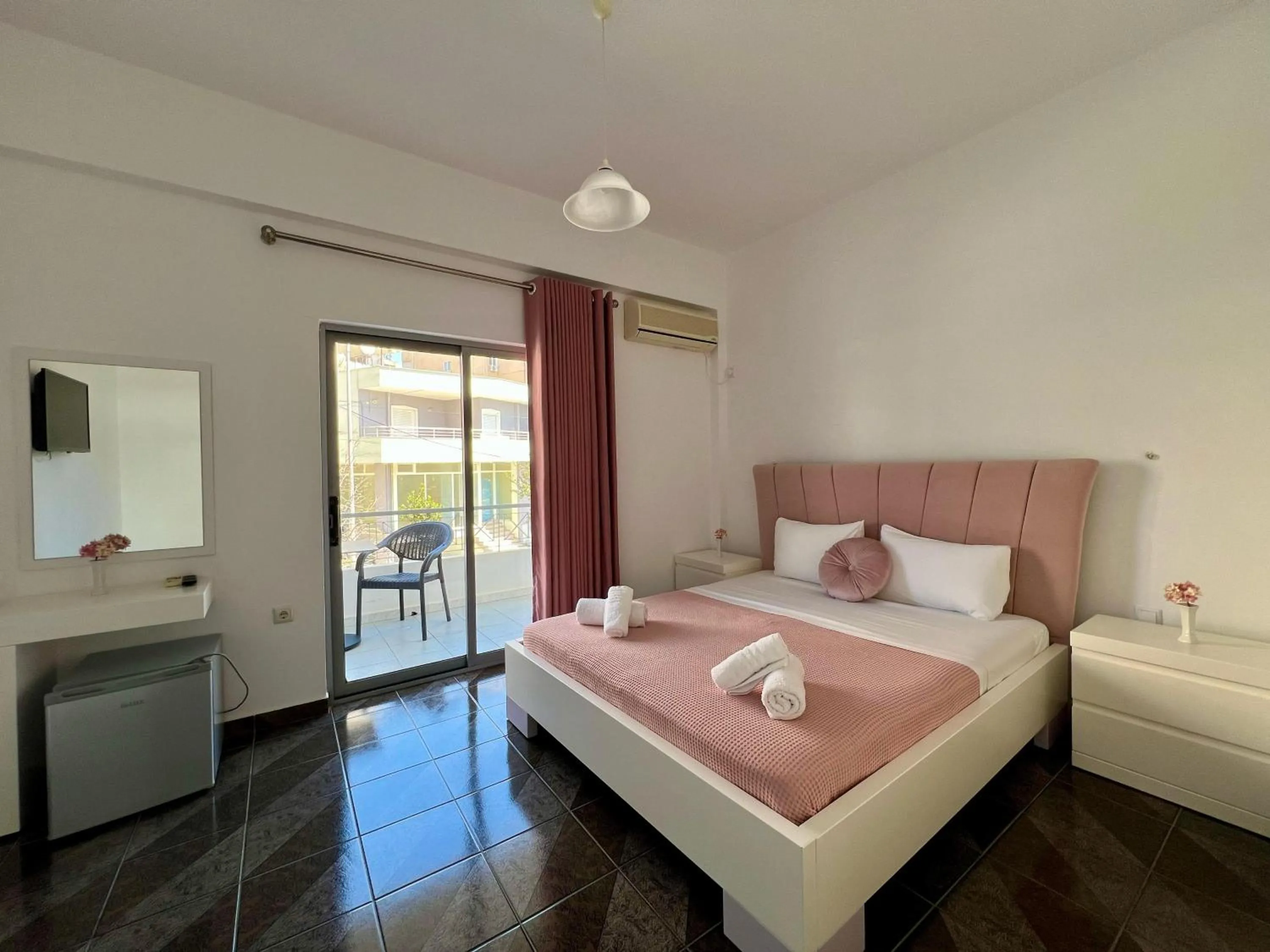 Bed in Hotel Oxhaku