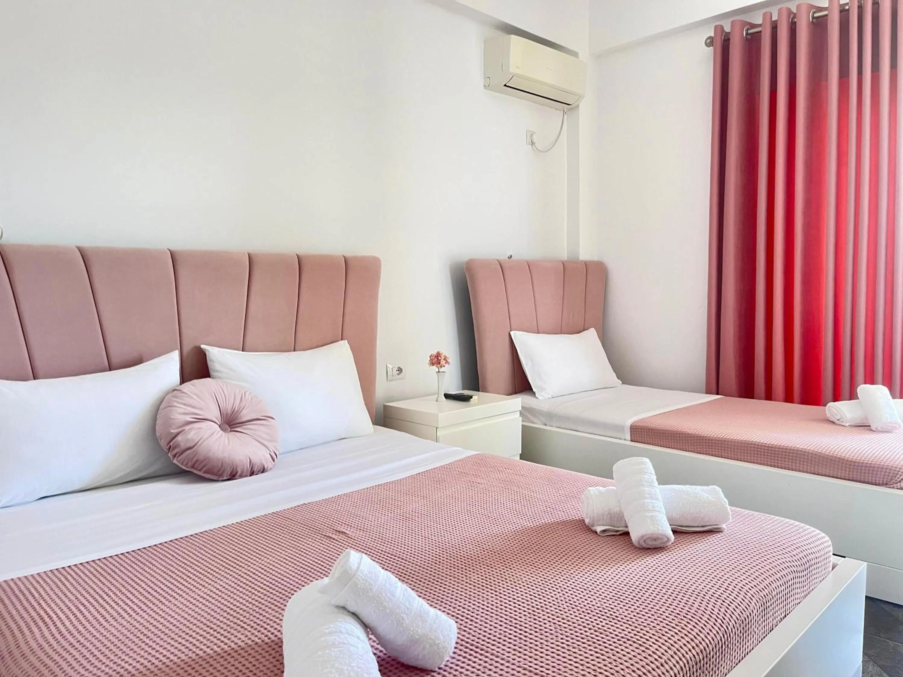 Bed in Hotel Oxhaku