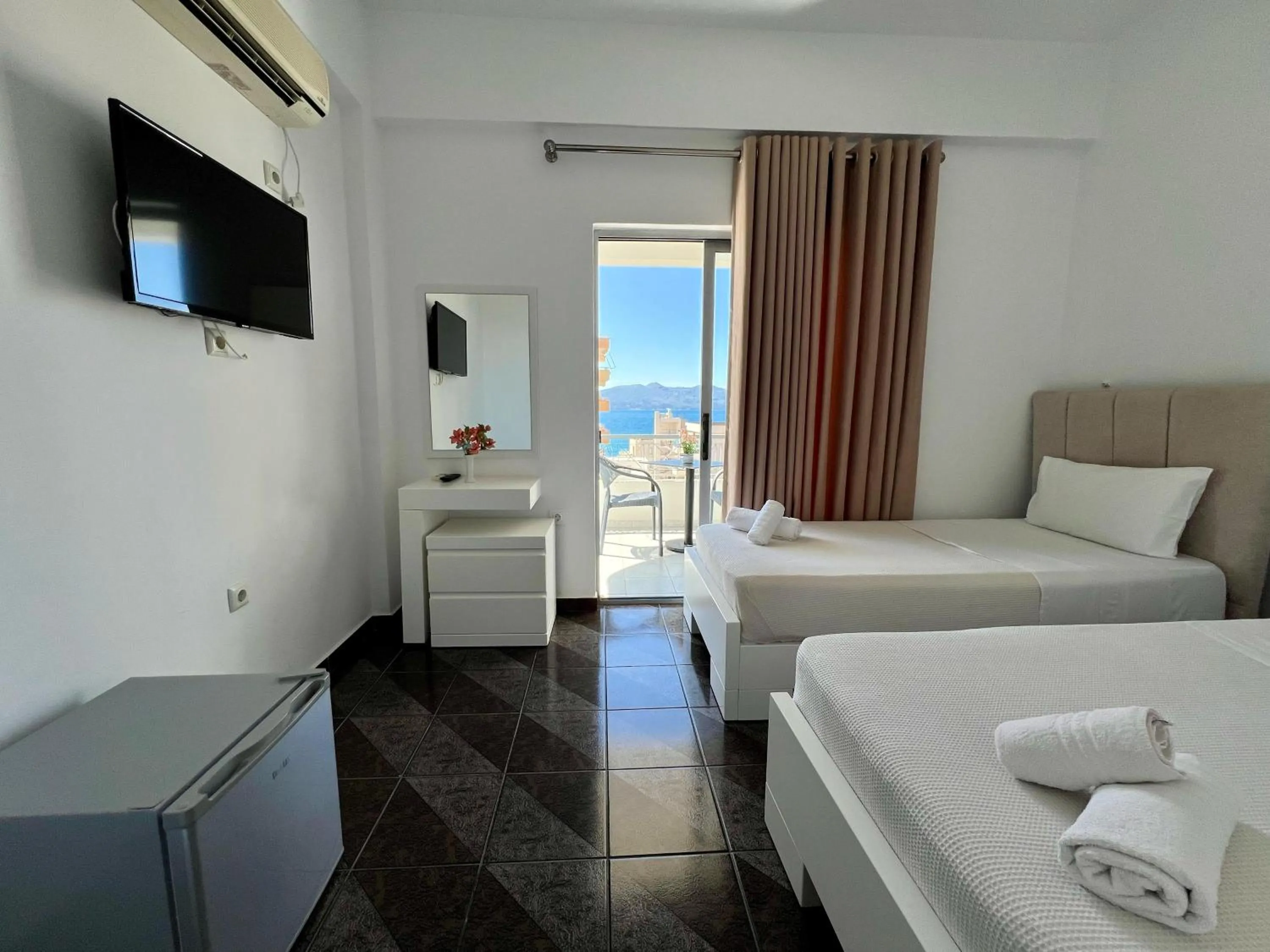 Bed in Hotel Oxhaku