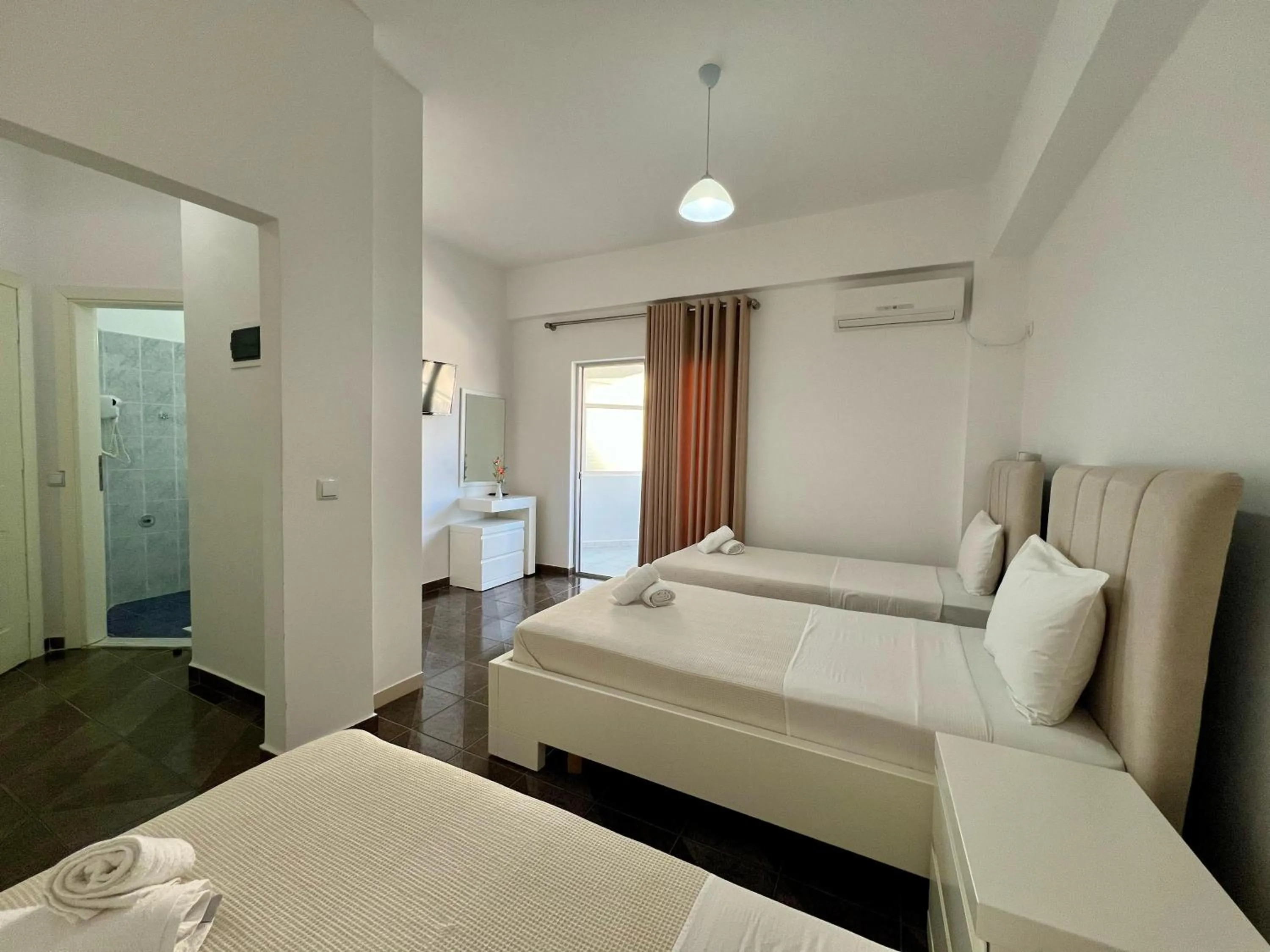 Bed in Hotel Oxhaku