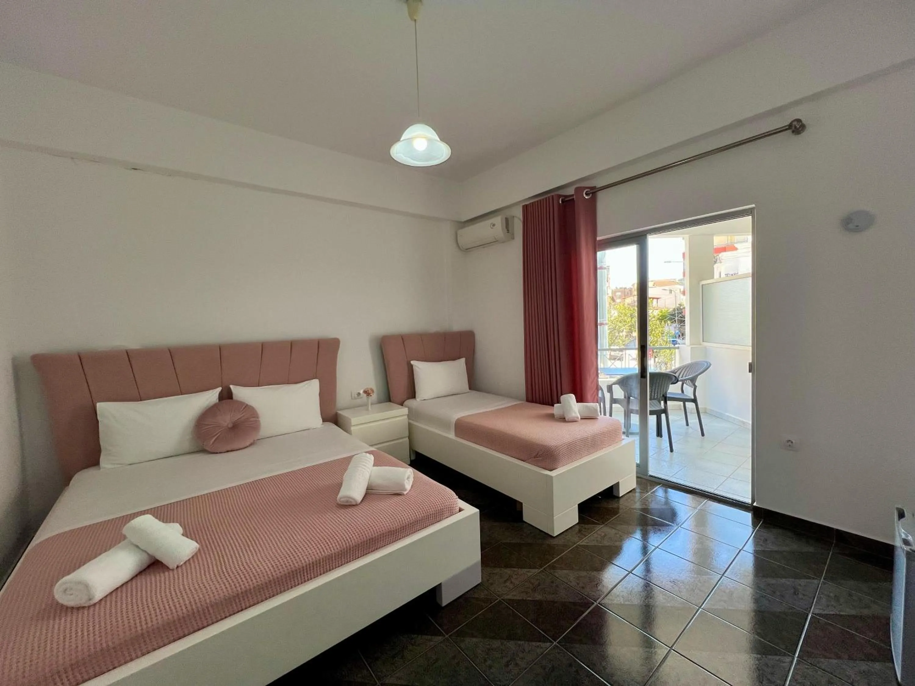 Bed in Hotel Oxhaku