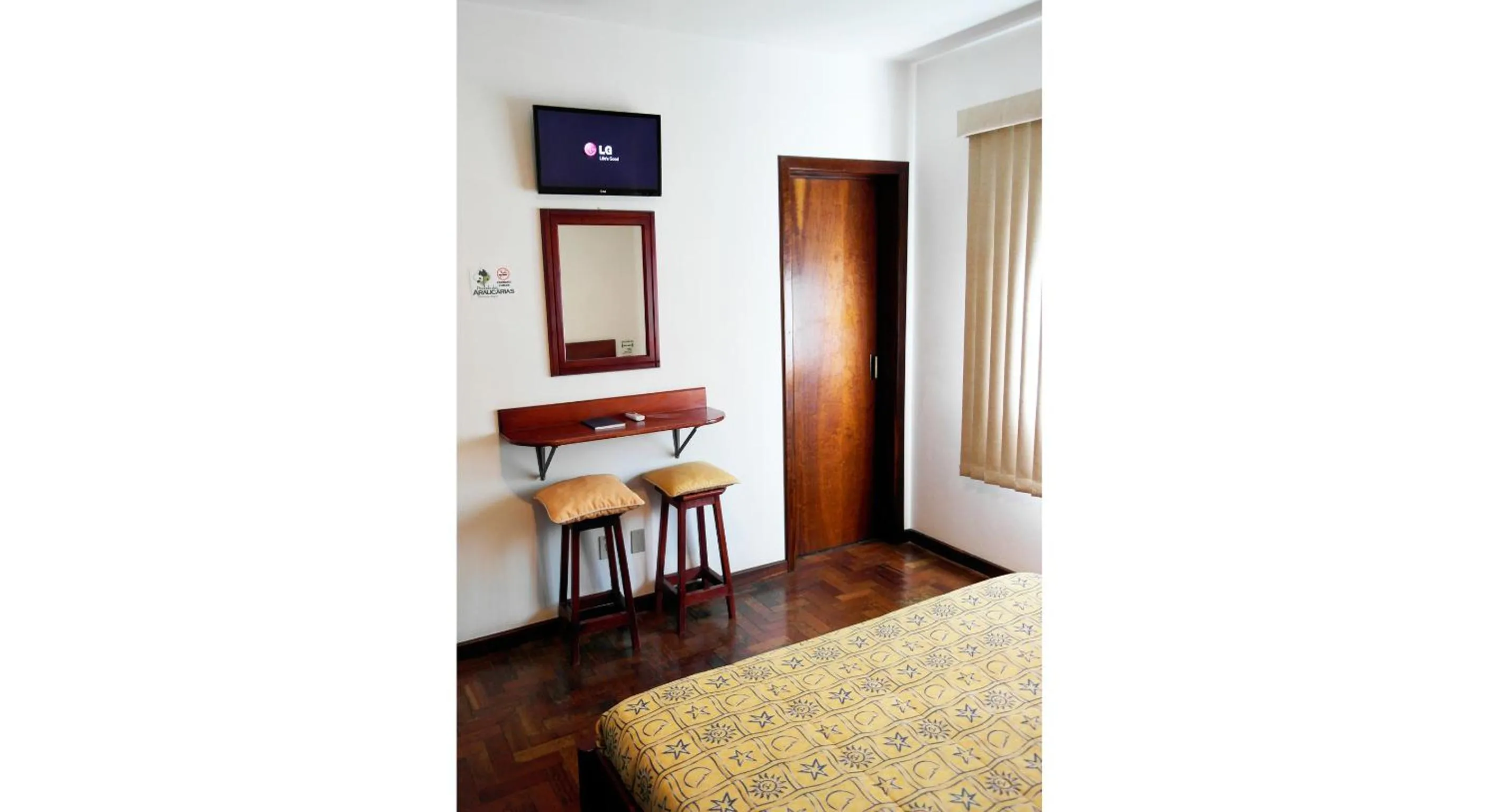 TV and multimedia in Hotel Pousada das Araucarias