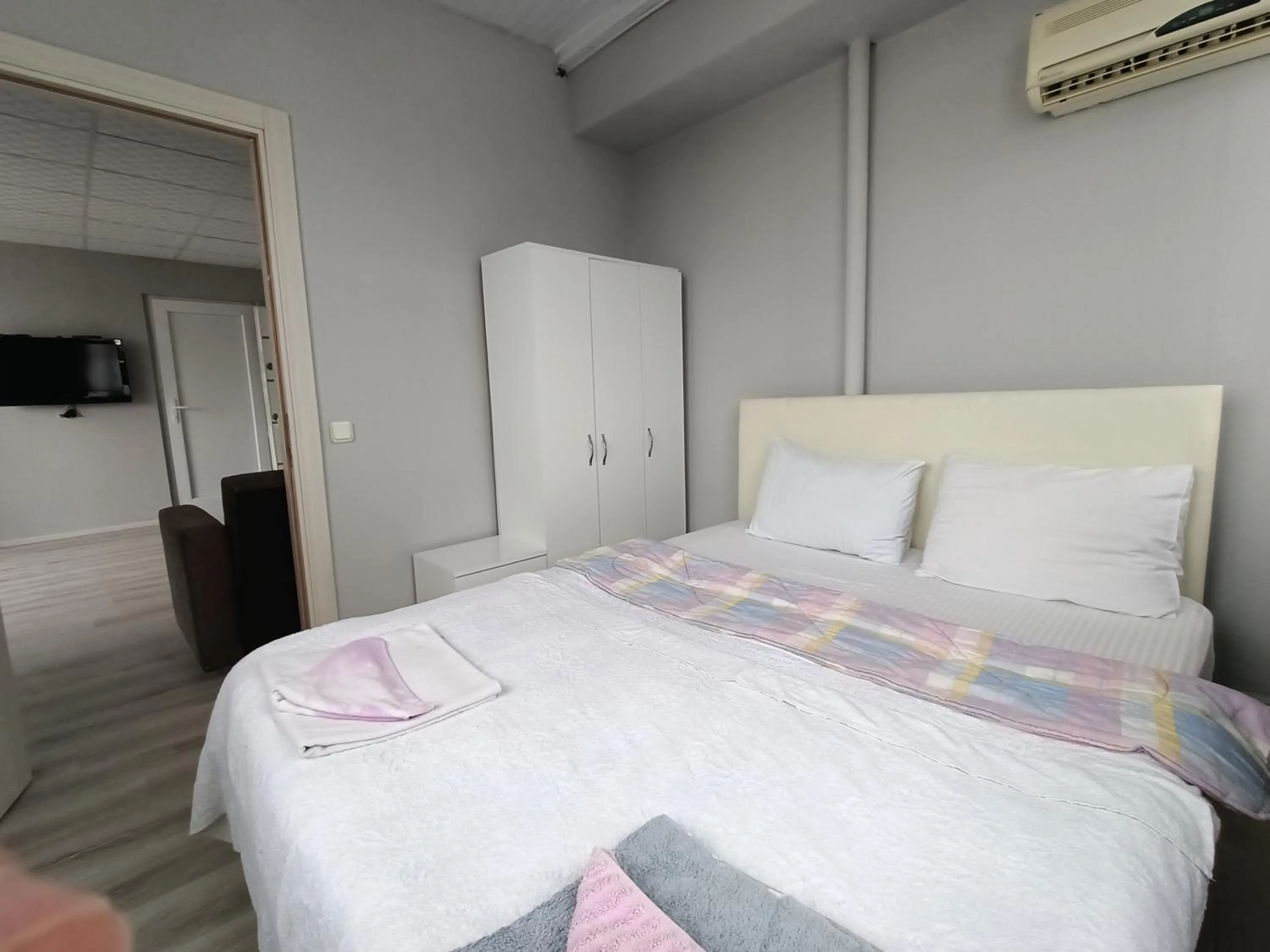 Bed in Vienna Apart Otel