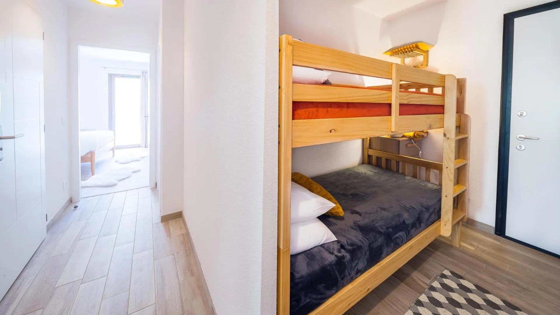 Bed in Les 4 Elements - Apt D104 - BO Immobilier- Châtel - Multipass 2025 offert