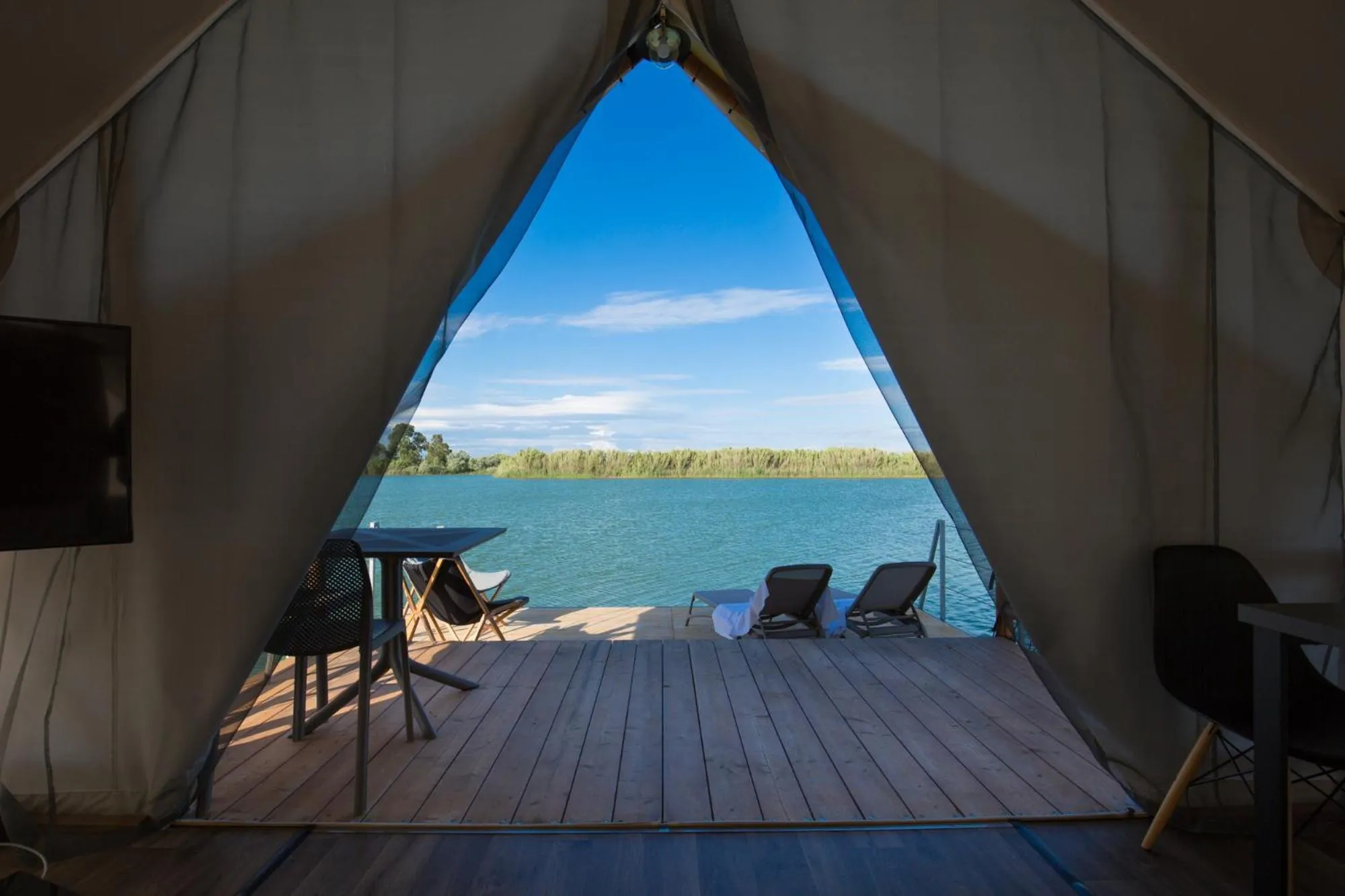 Patio in Nabi Resort Glamping & SPA