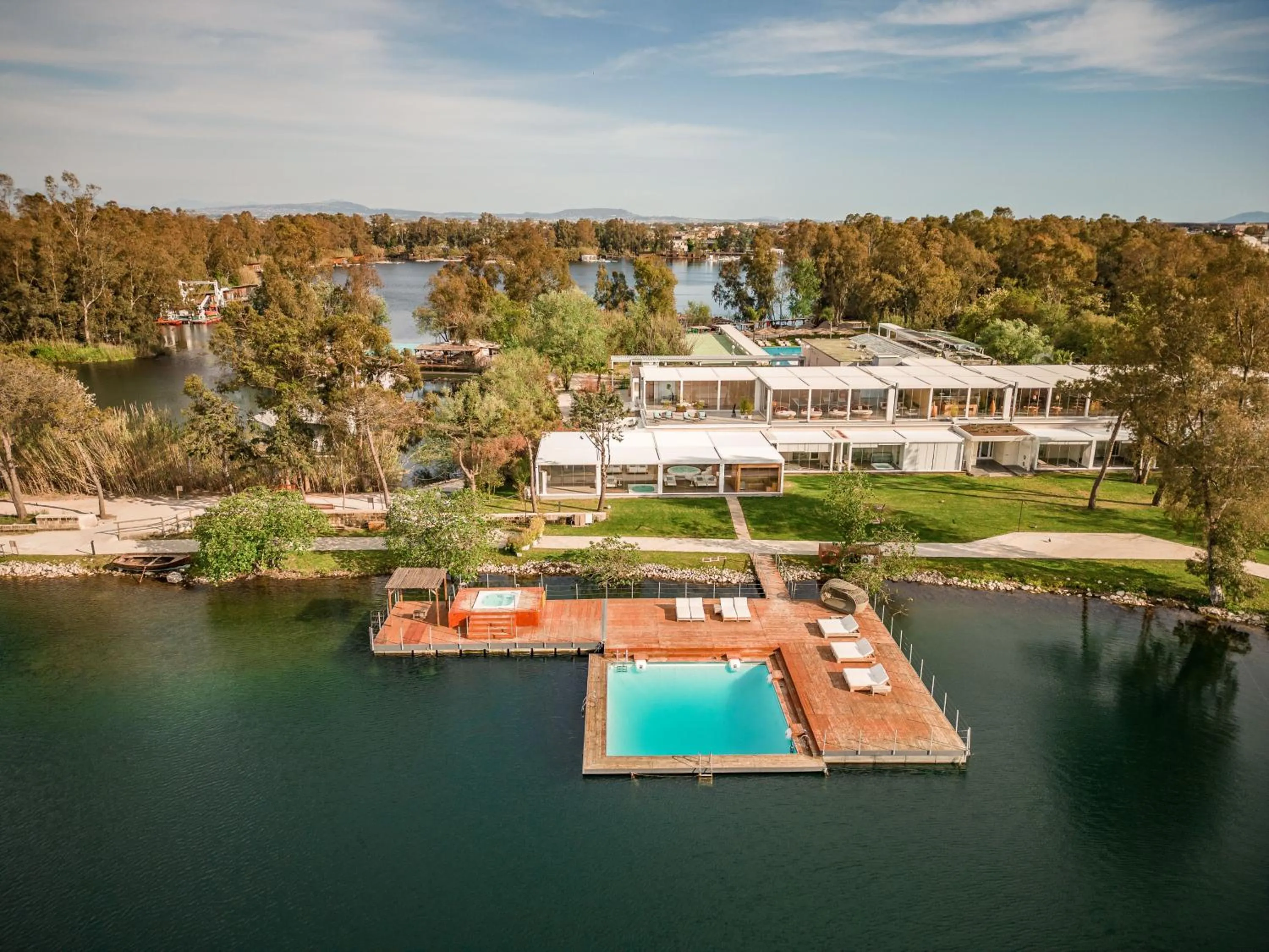 Lake view in Nabi Resort Glamping & SPA