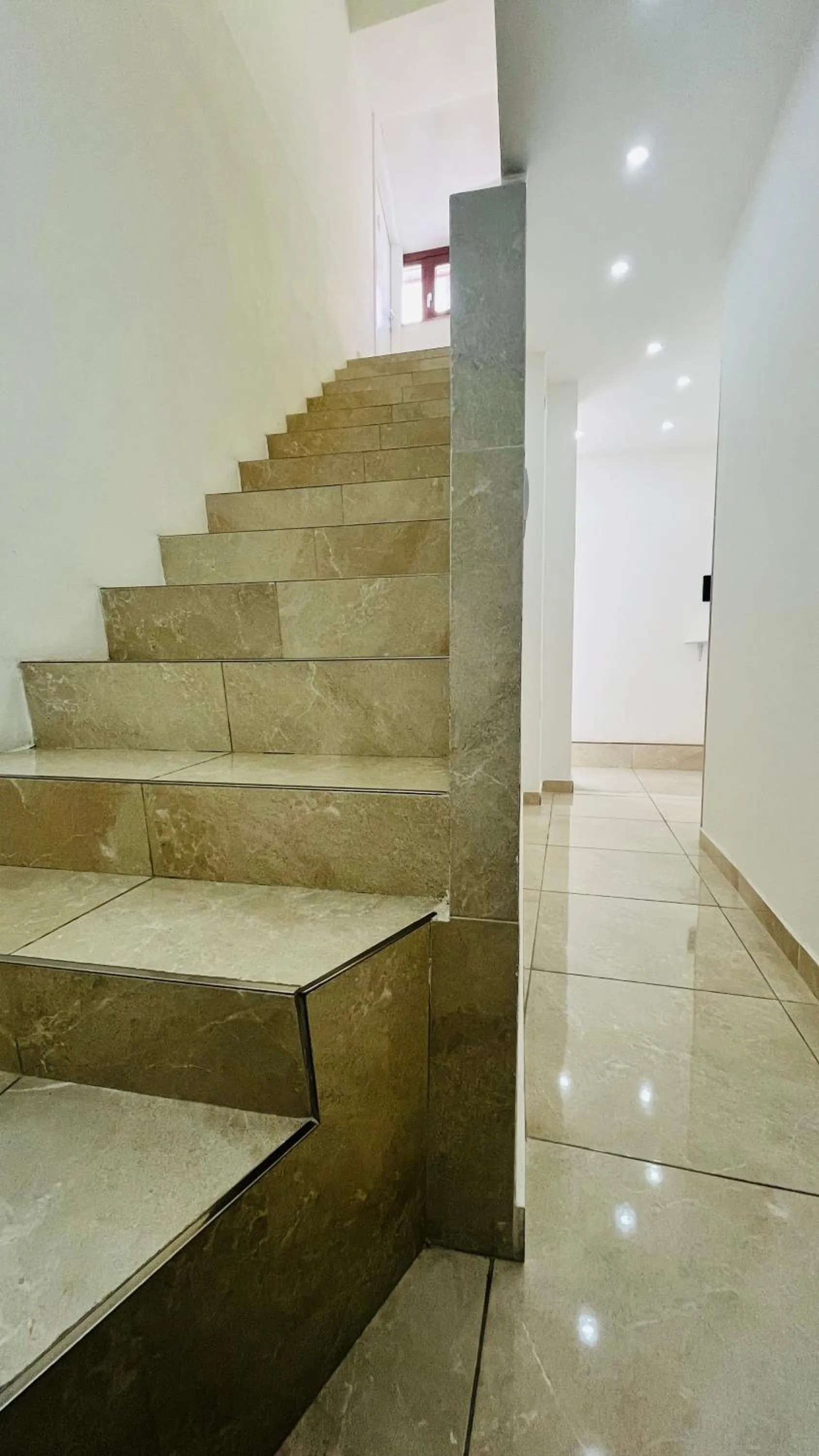 Text overlay in La Meridiana - centro storico di Pizzo