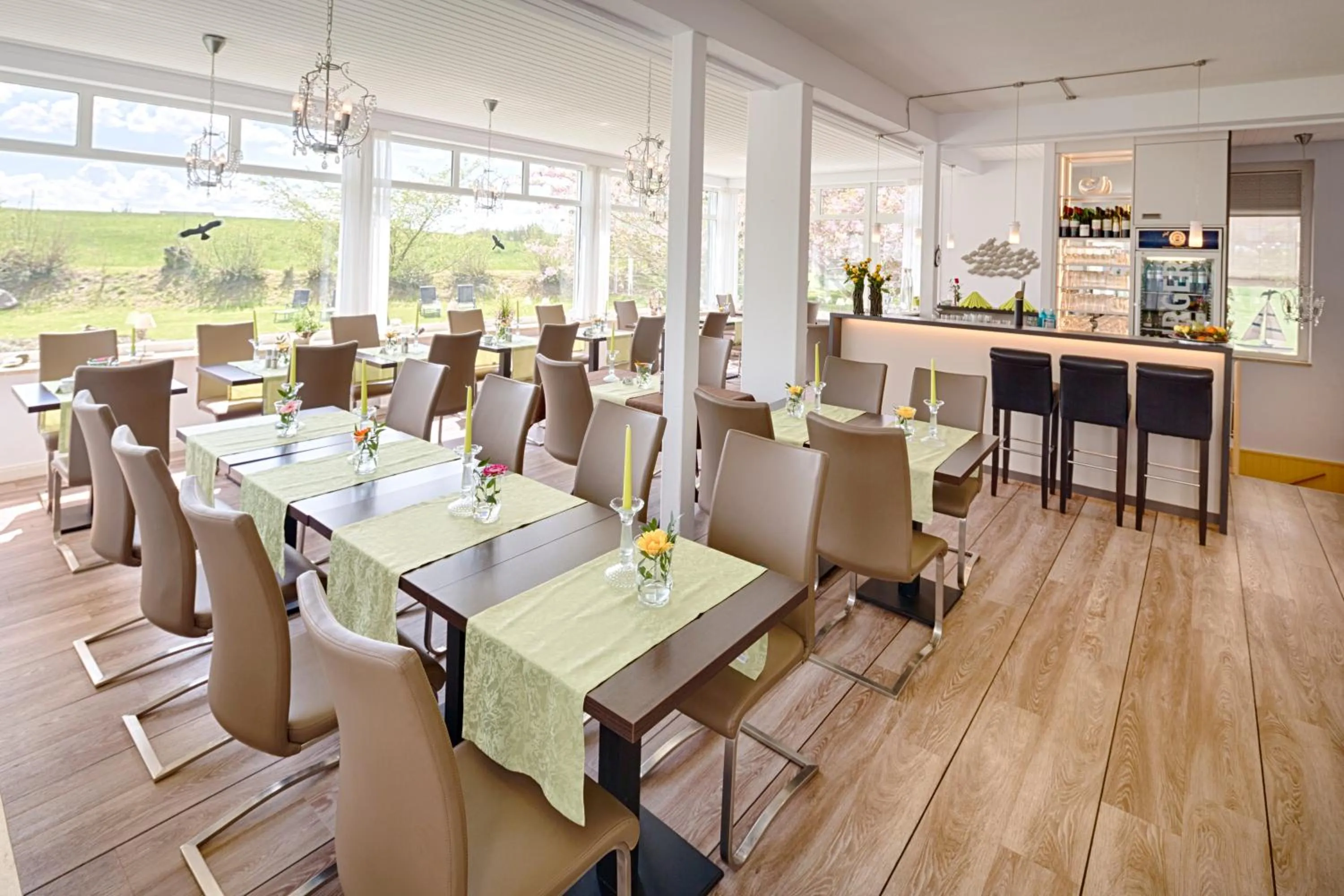 Restaurant/places to eat in HofHotel Krähenberg