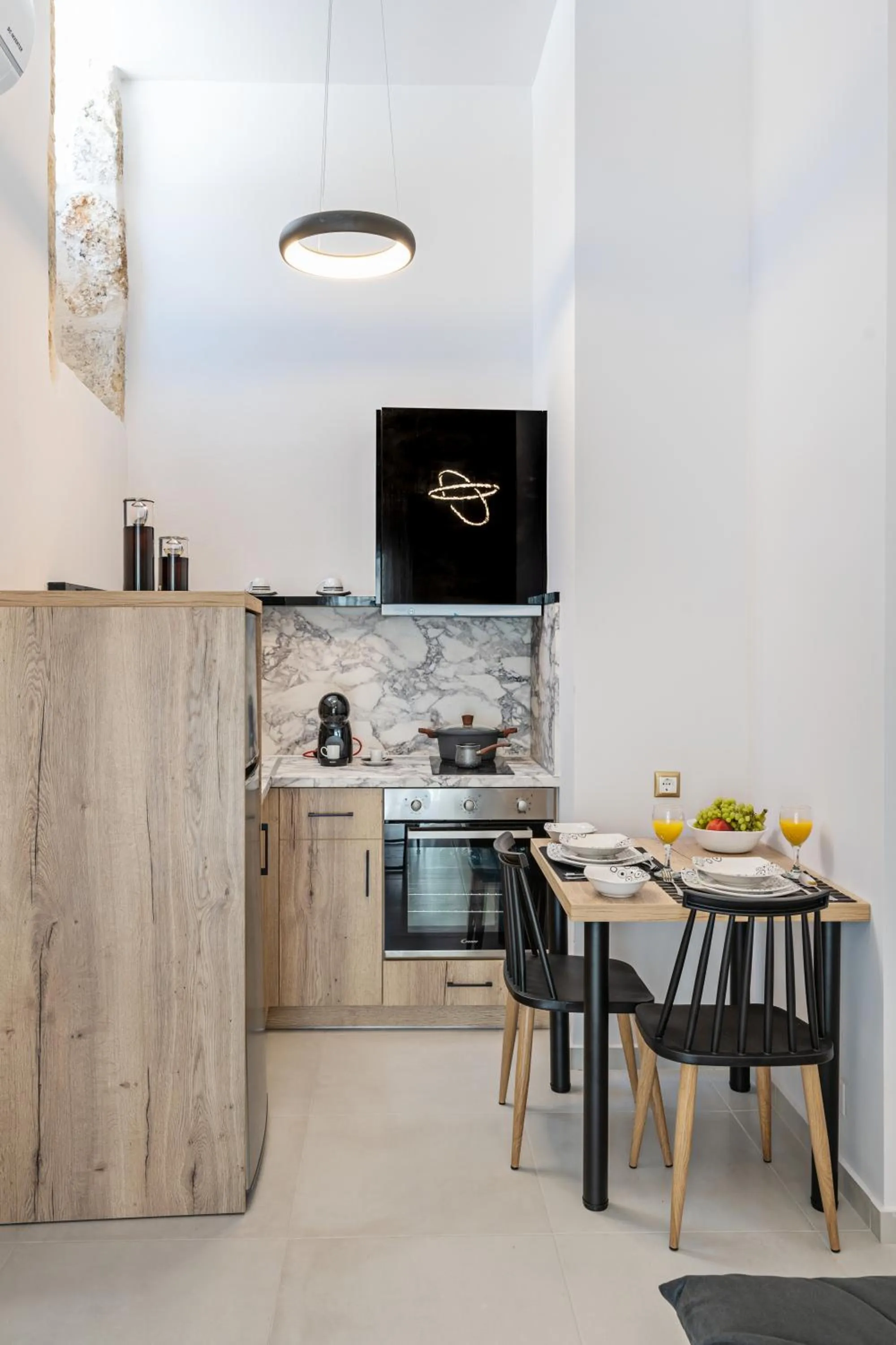 Coffee/tea facilities in Erotokritos City Luxury Suites