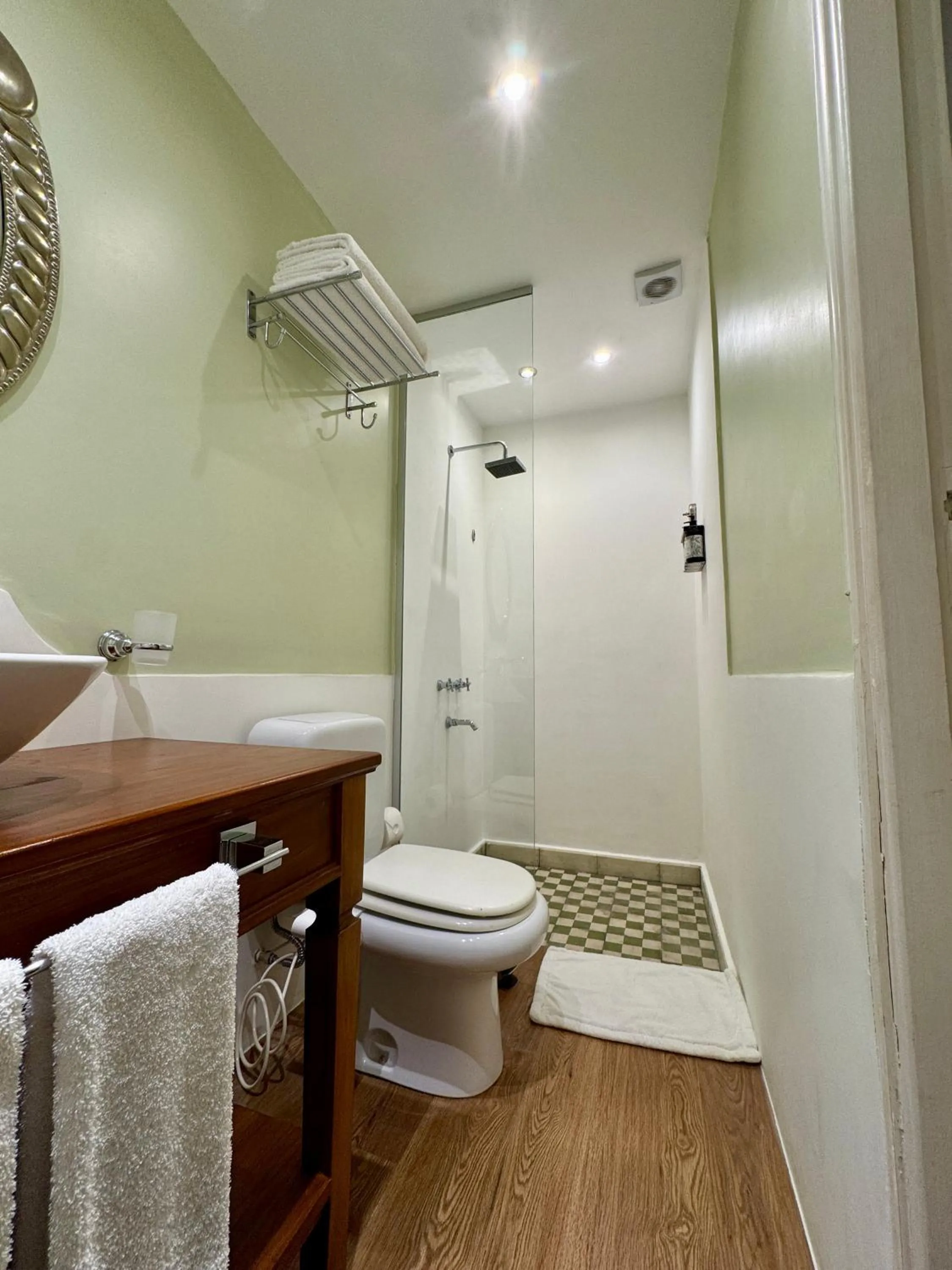 Shower in Villa Vicuña Salta Hotel Boutique