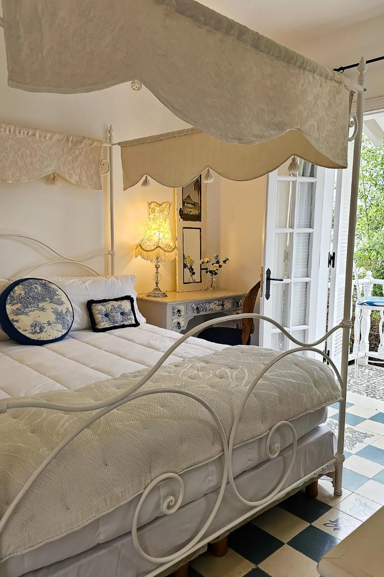 Bed in Villa Vicuña Salta Hotel Boutique