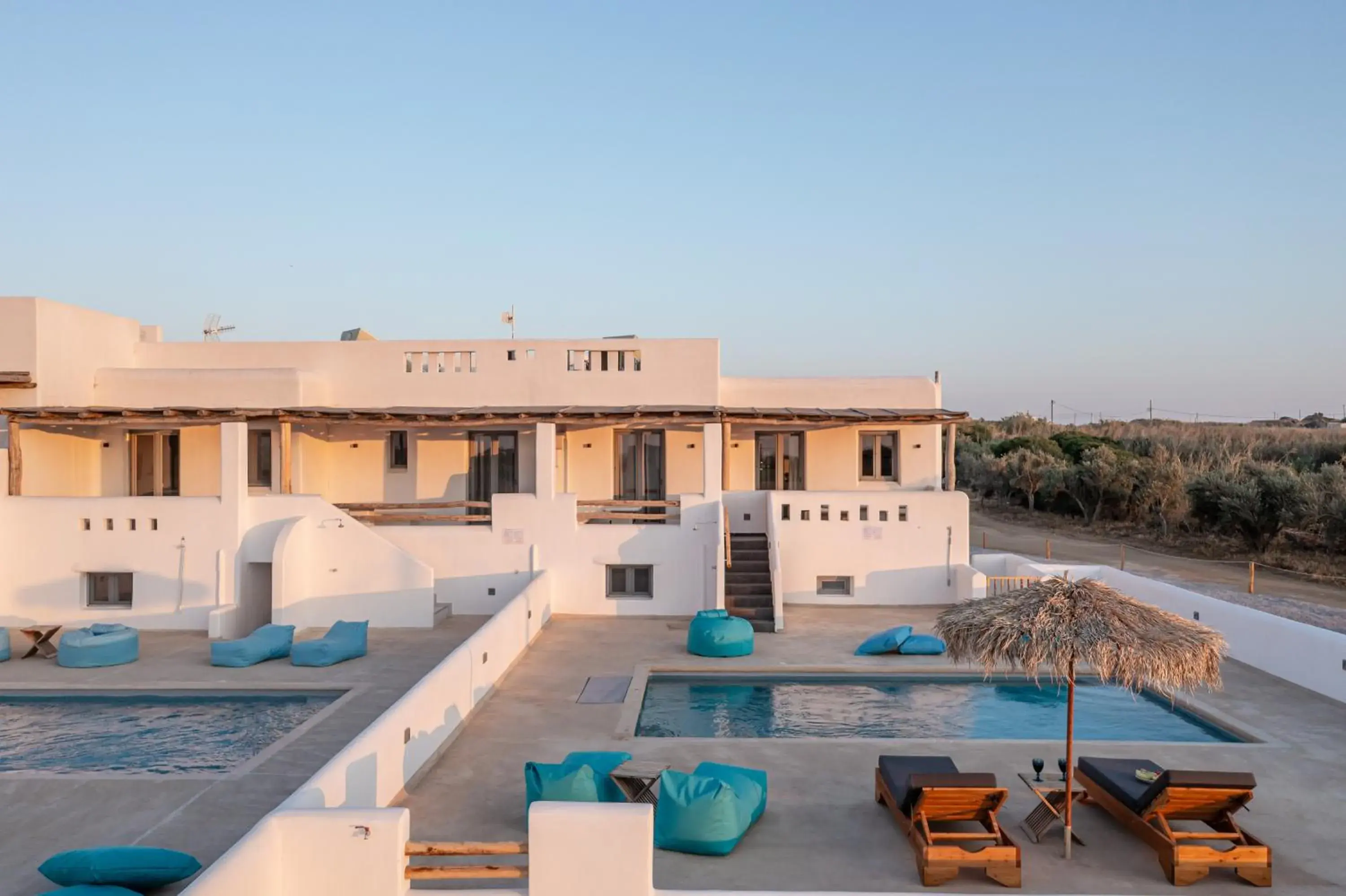 V4 - Three Bedroom Deluxe Villa with Sea View and Private Pool in White Cocoon Exclusive villas V4 - Three Bedroom Deluxe Villa with Sea View and Private Pool in White Cocoon Exclusive villas