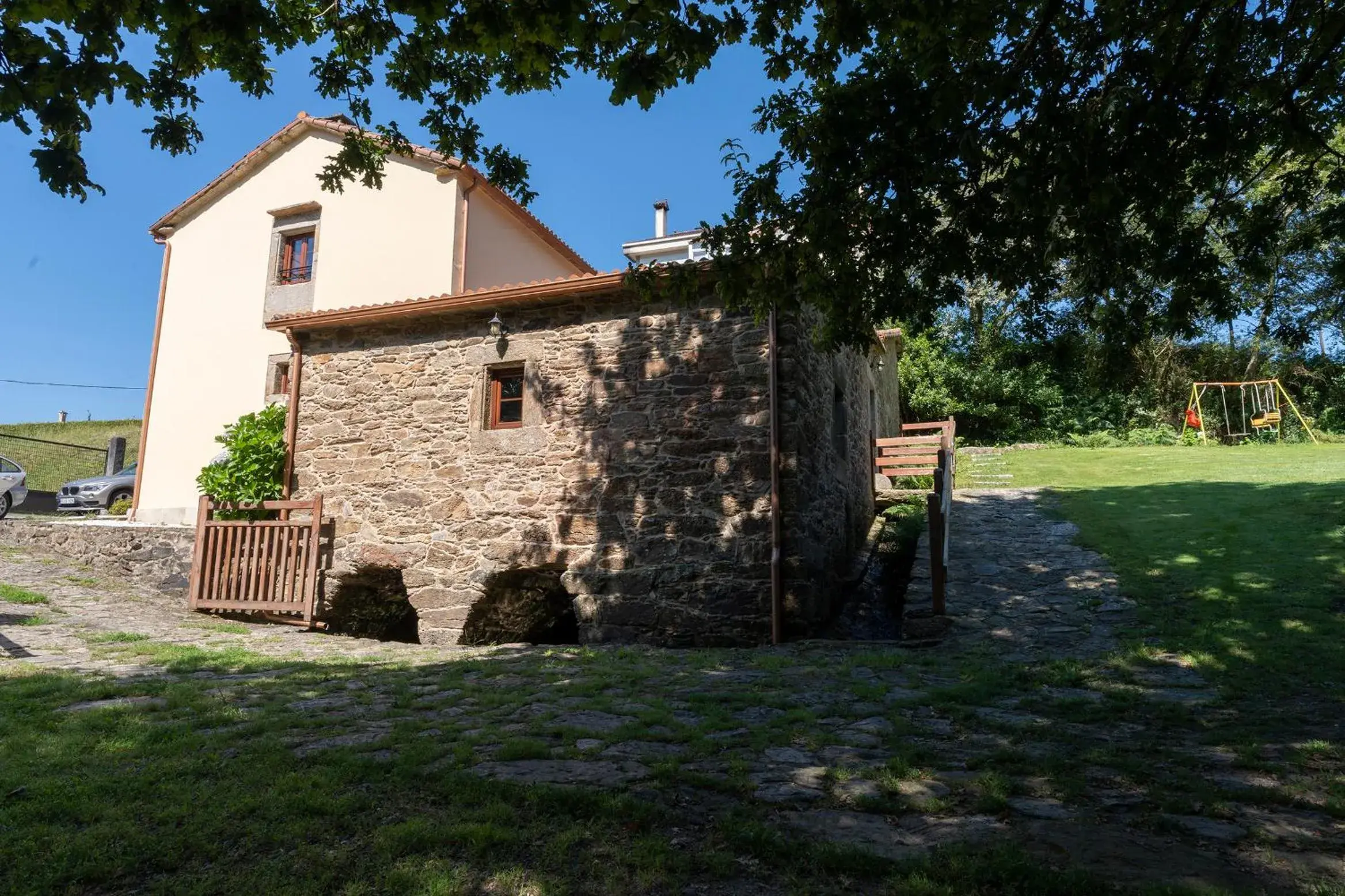 Casa rural completa Río Sarela Casa rural completa Río Sarela