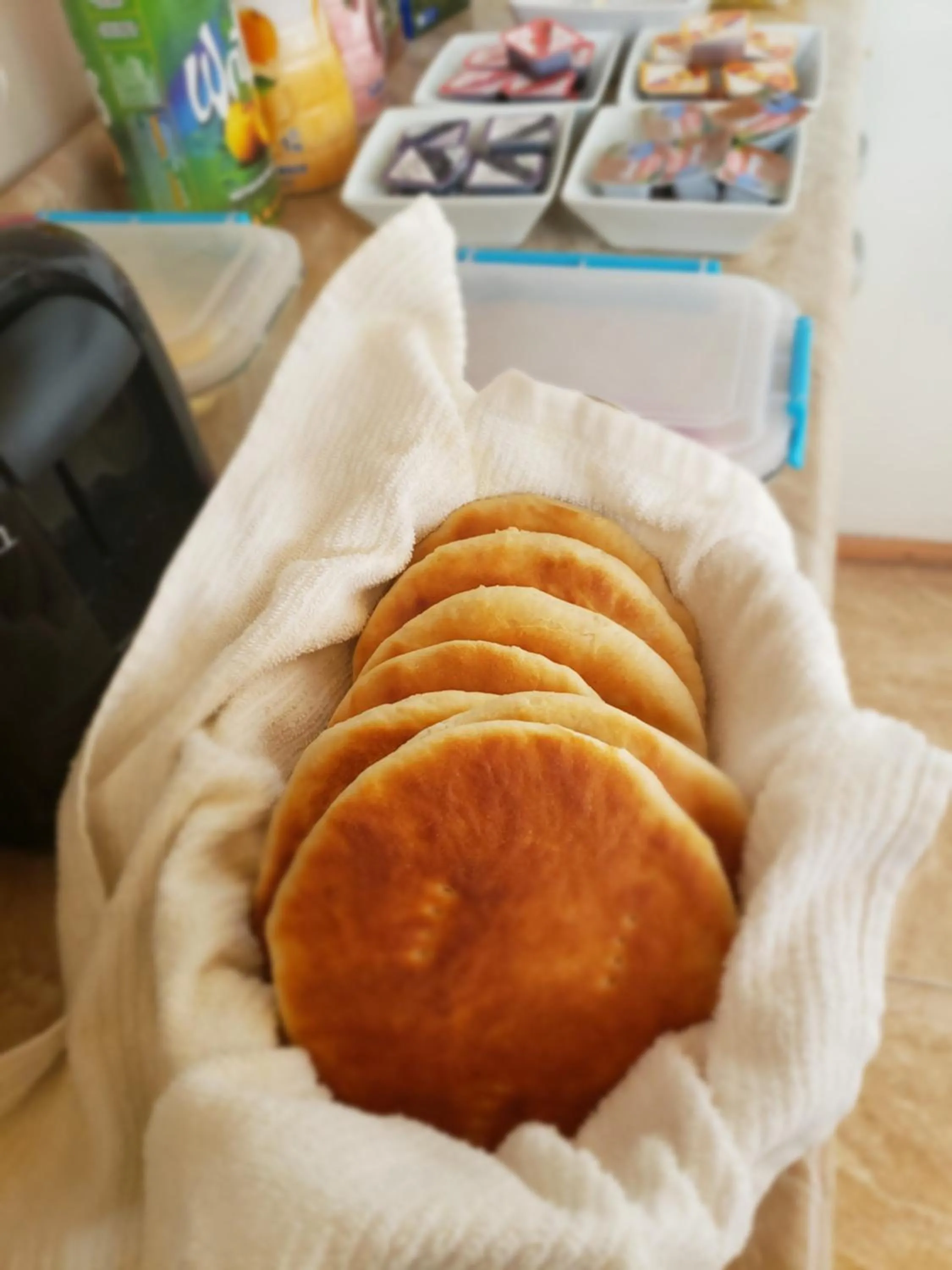 Breakfast in Hostal Desert