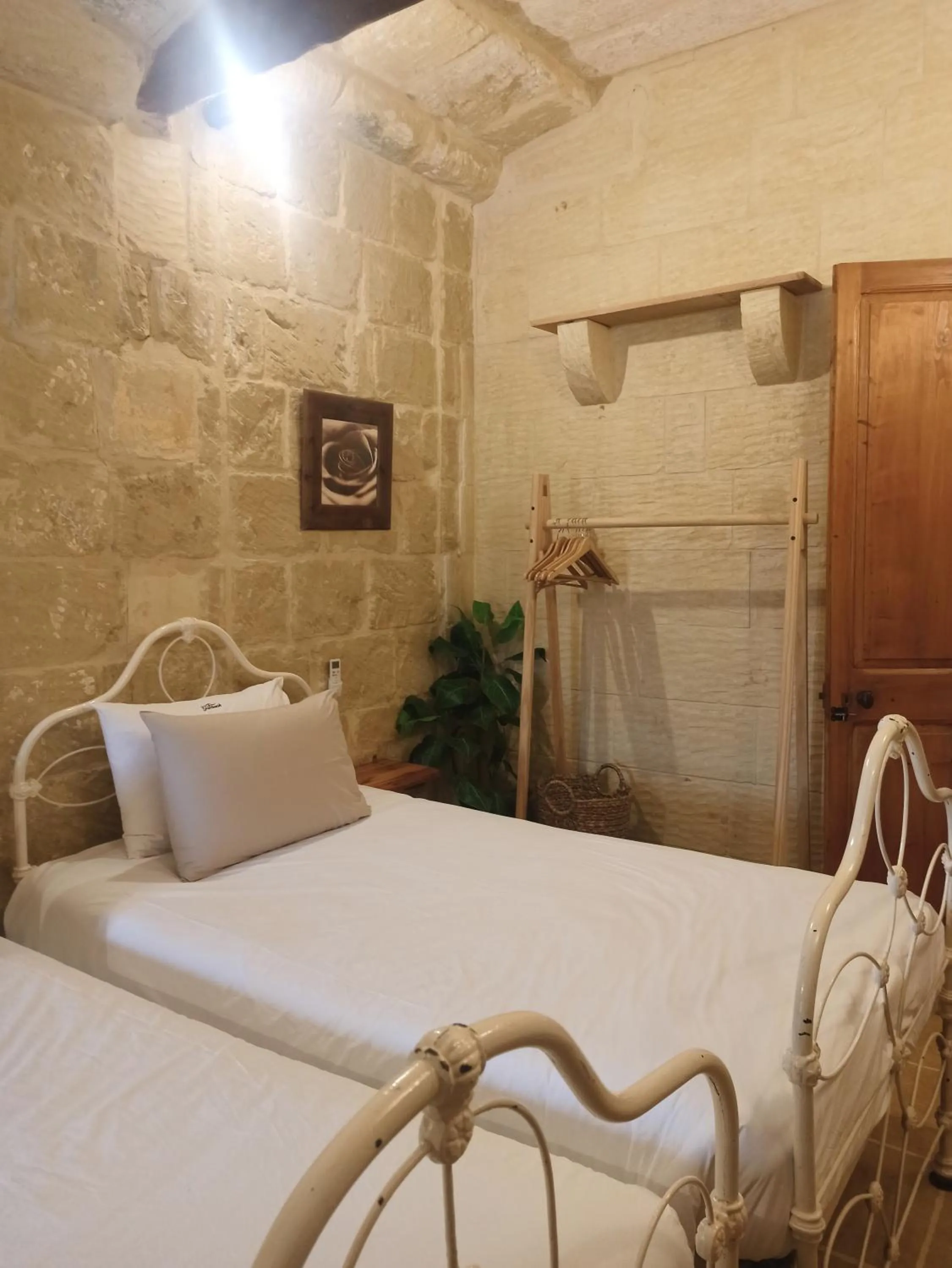 Property building, Bed in Tal-Barun Farmhouse