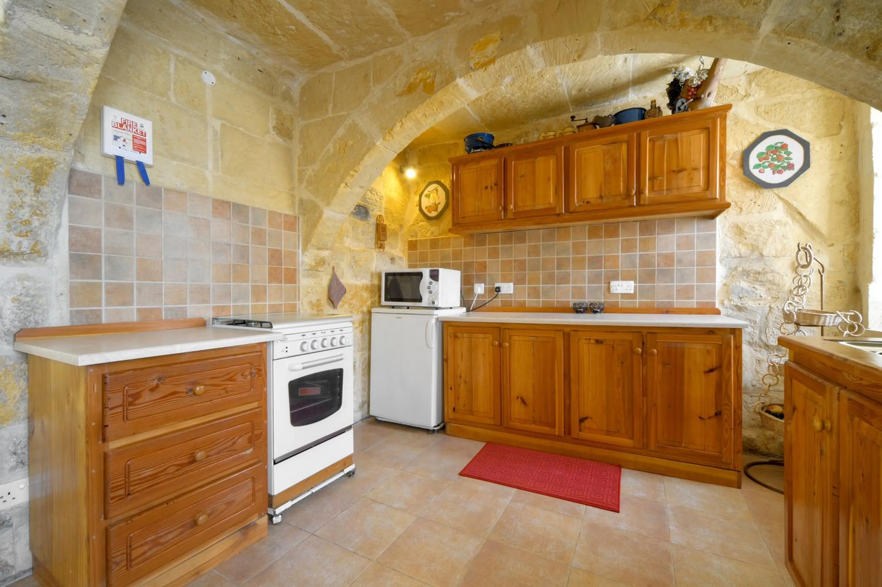 Property building in Tal-Barun Farmhouse