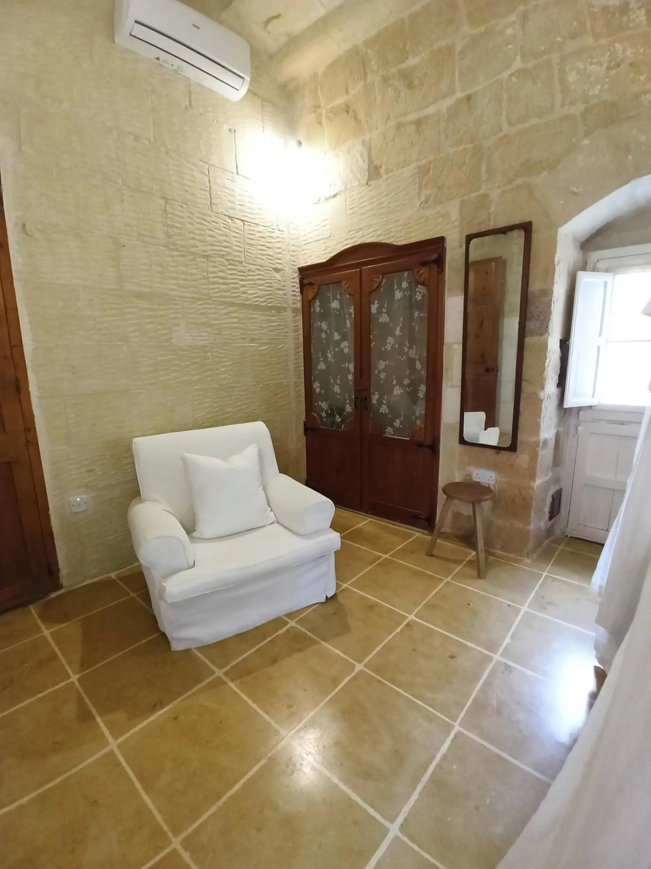 Property building in Tal-Barun Farmhouse