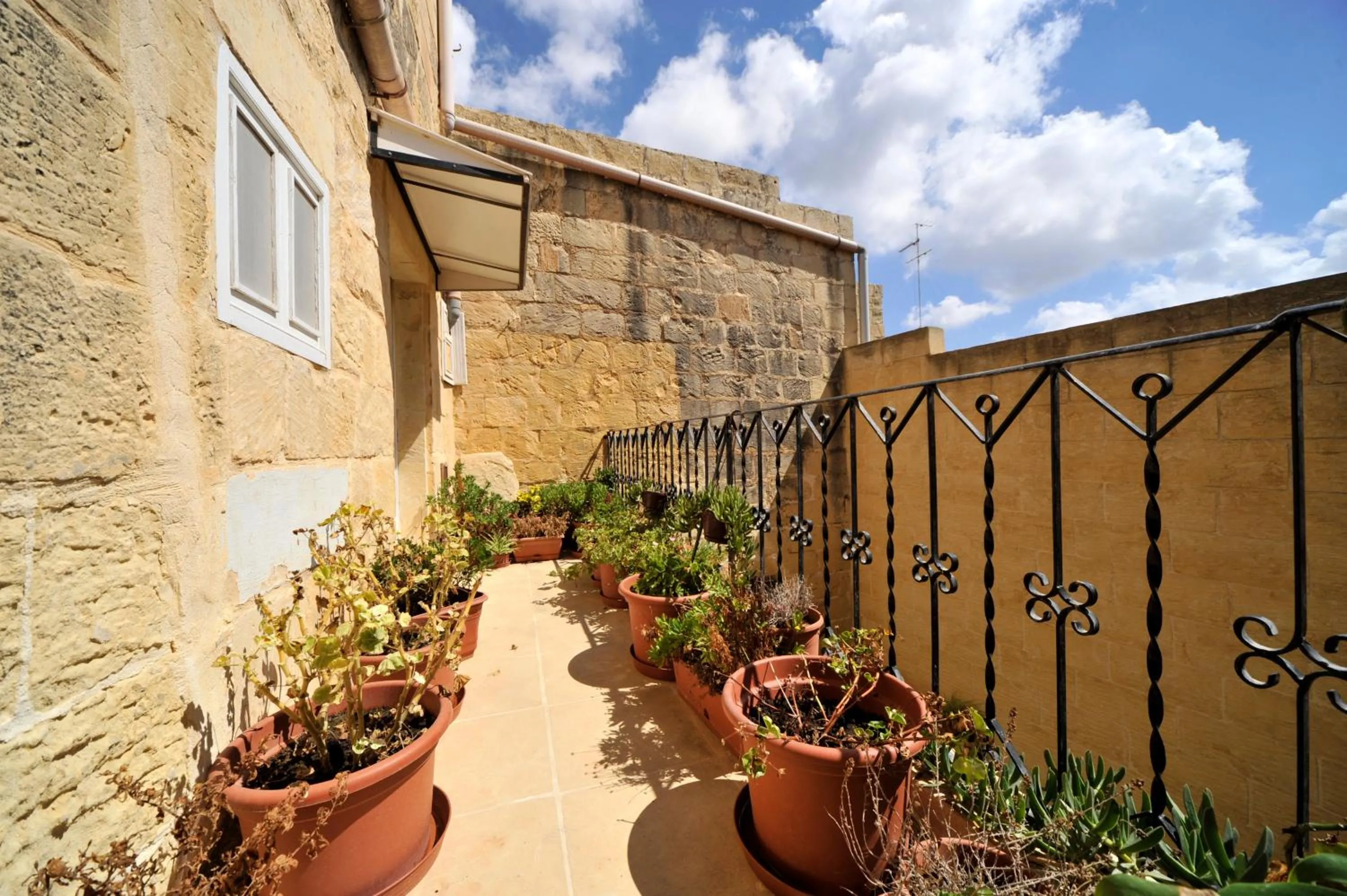 Property building in Tal-Barun Farmhouse