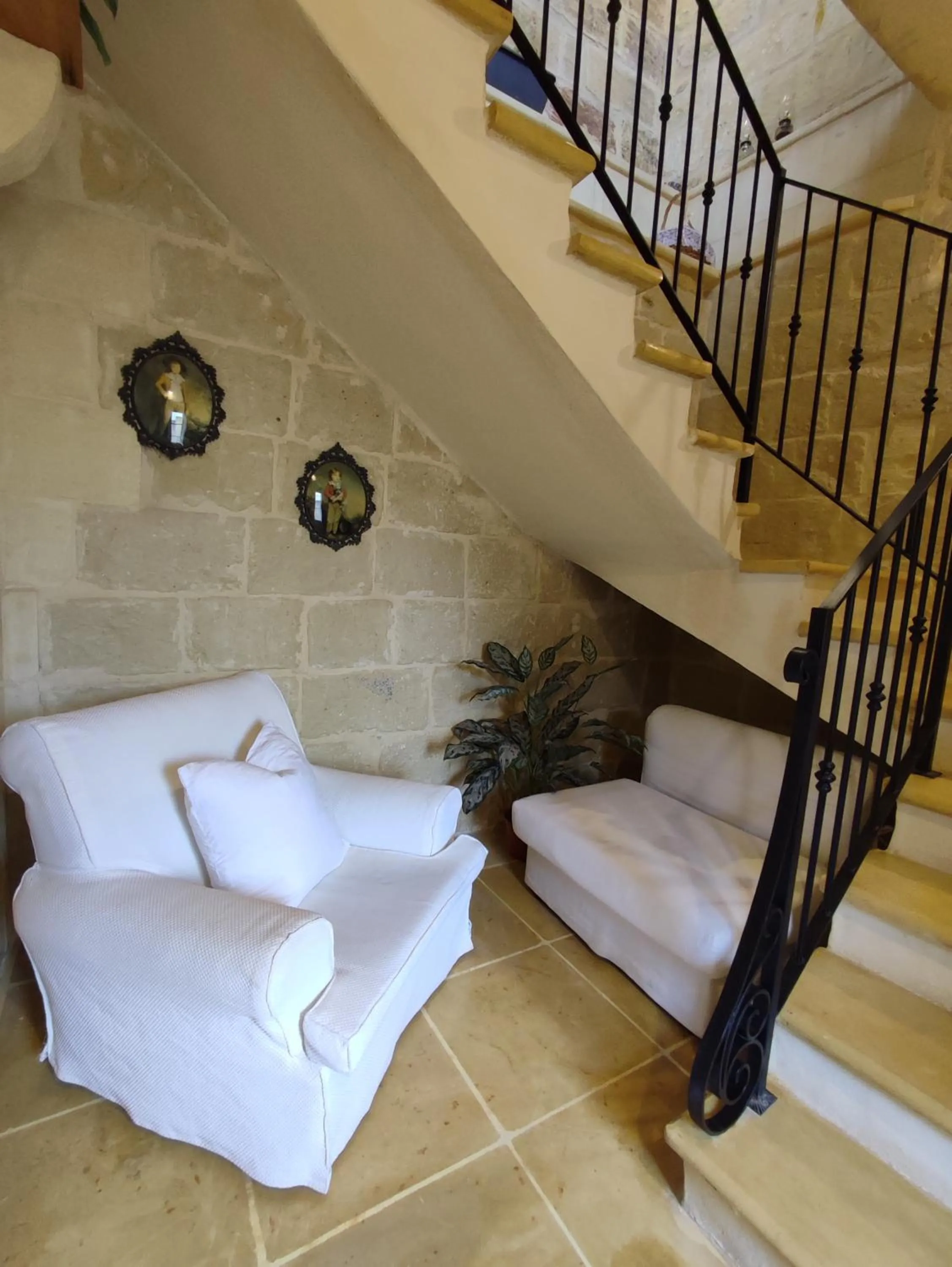 Property building in Tal-Barun Farmhouse