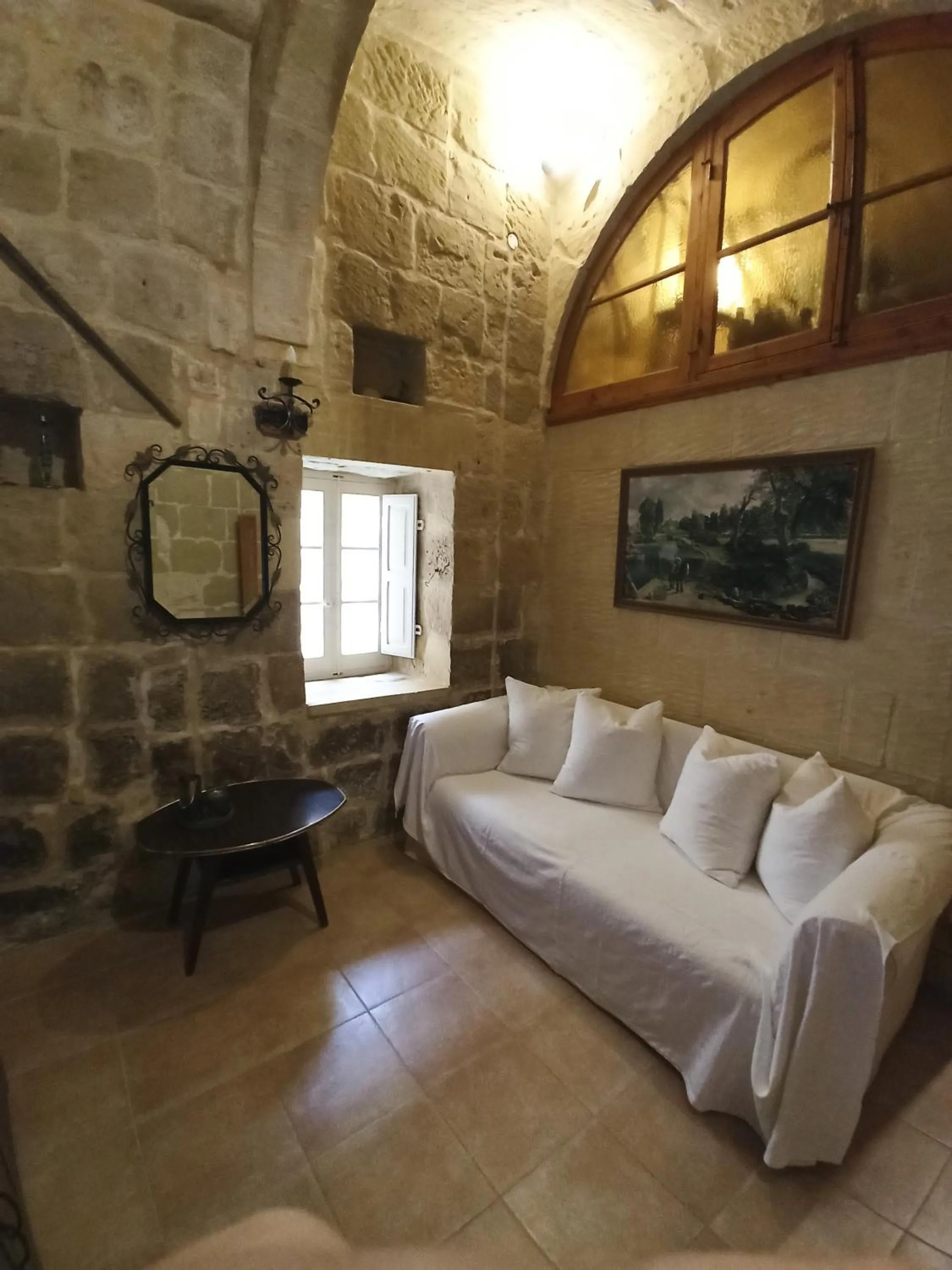 Property building in Tal-Barun Farmhouse