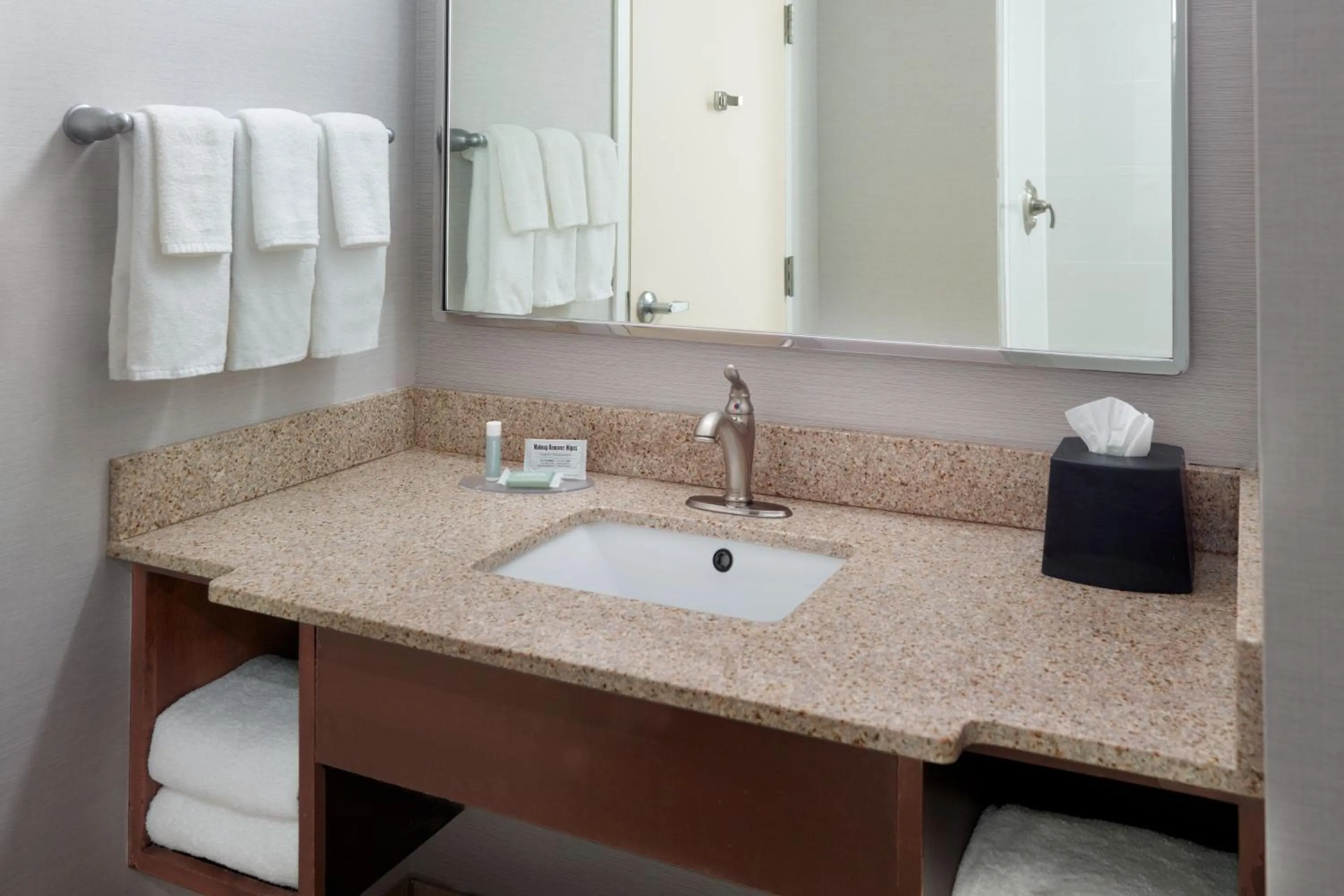 Bathroom in Courtyard by Marriott Atlanta Conyers