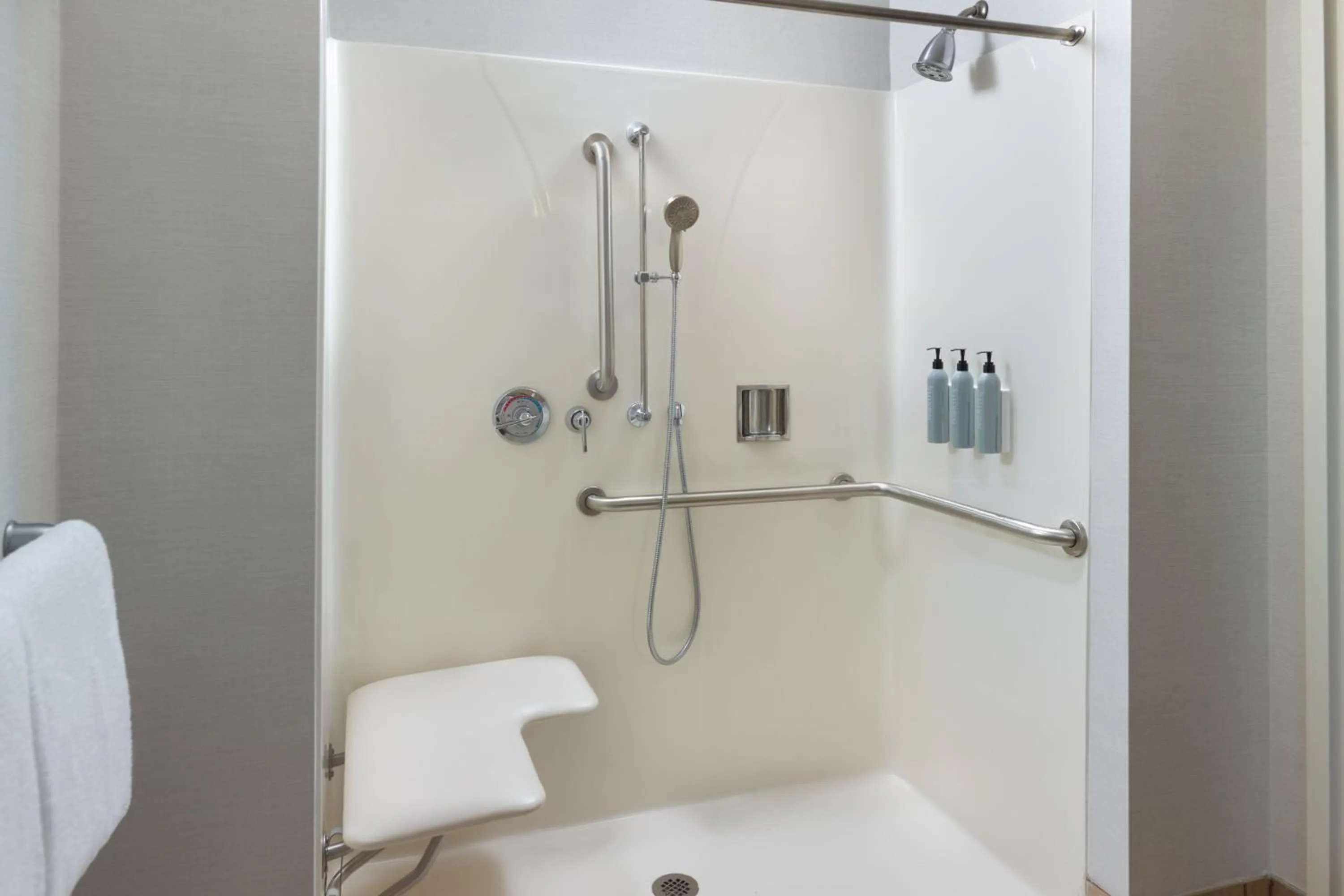 Bathroom in Courtyard by Marriott Atlanta Conyers