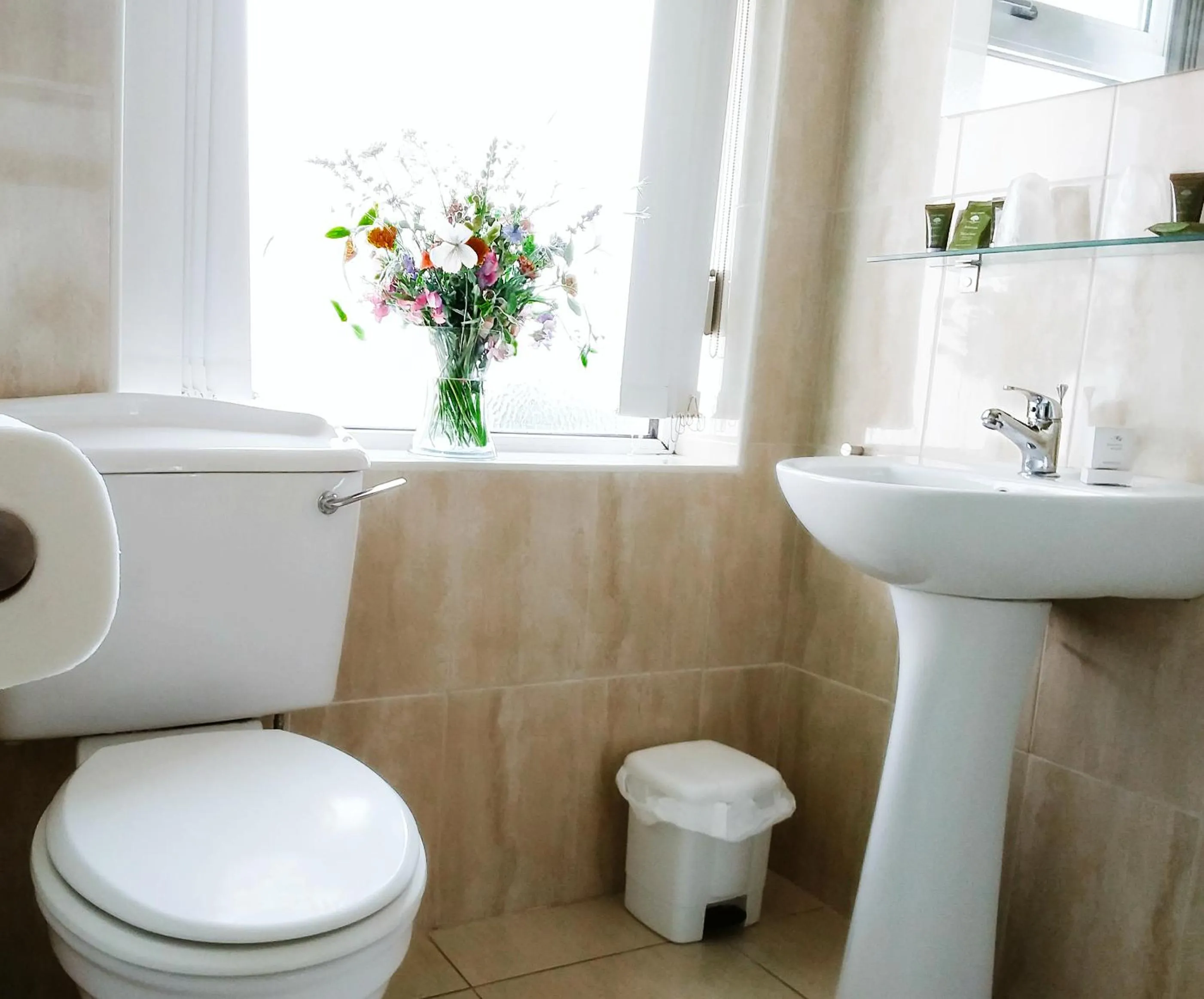 Bathroom in The Sands B&B Rostrevor