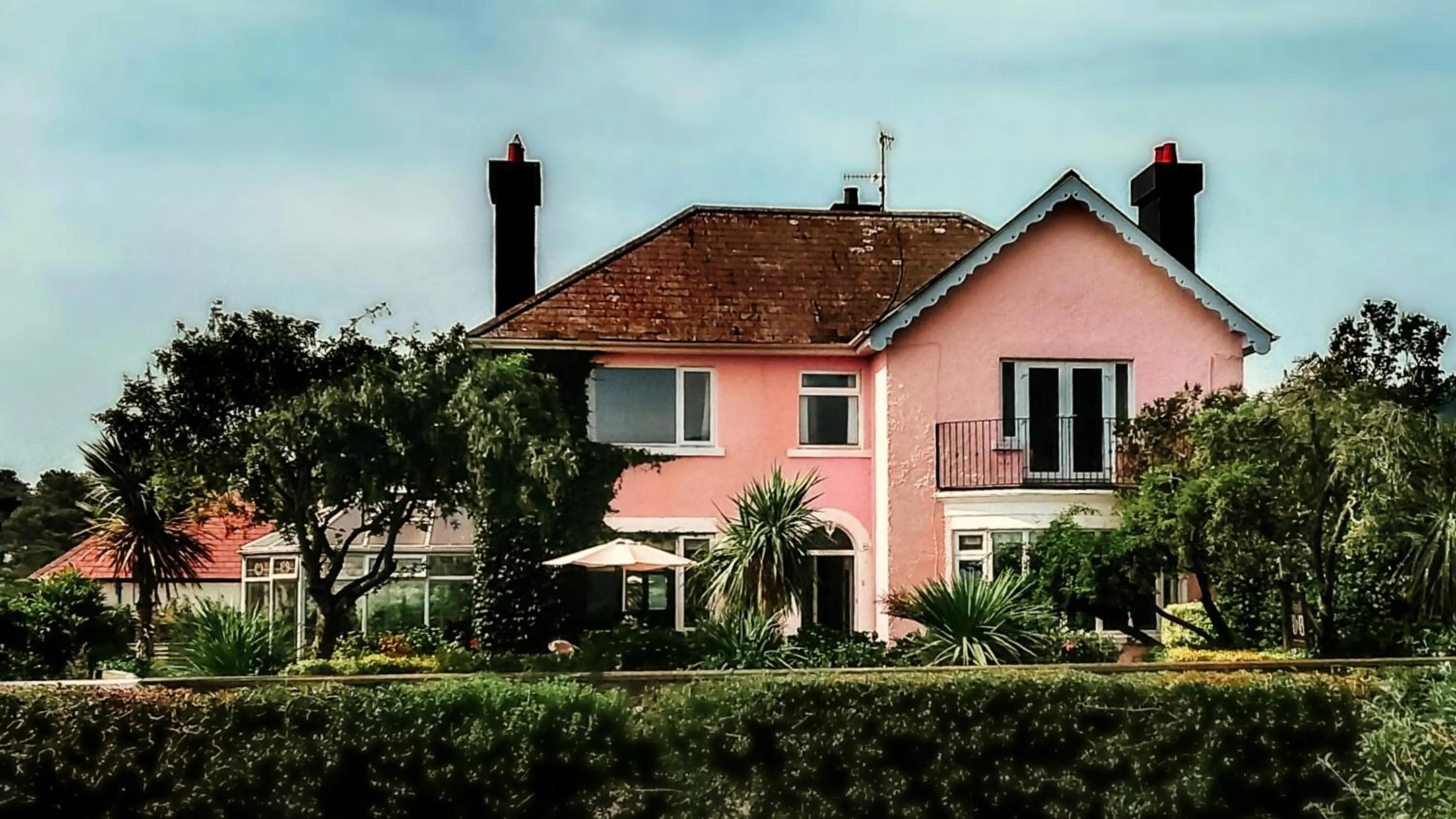 Property building in The Sands B&B Rostrevor
