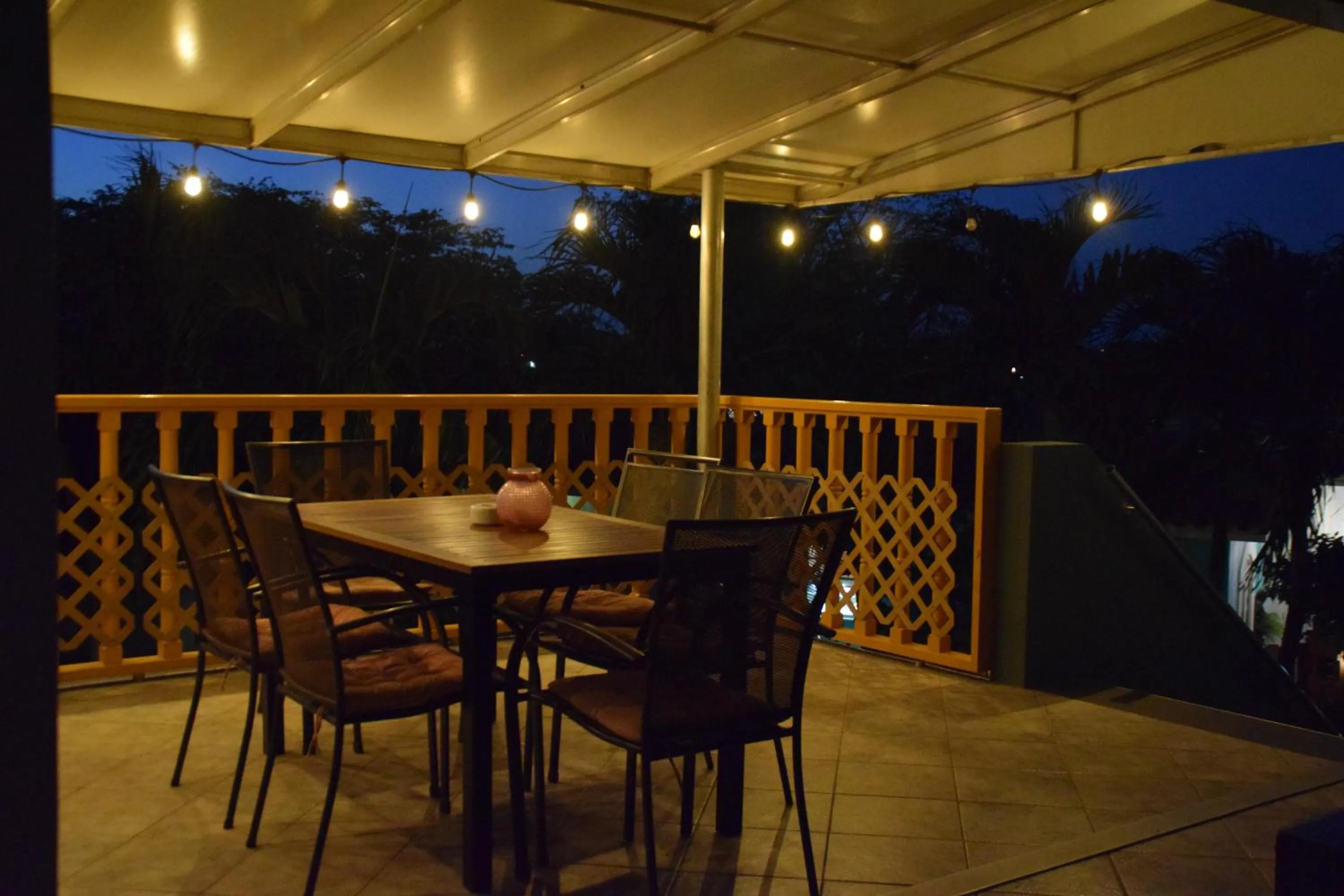 Balcony/Terrace in La Felicidad Aruba