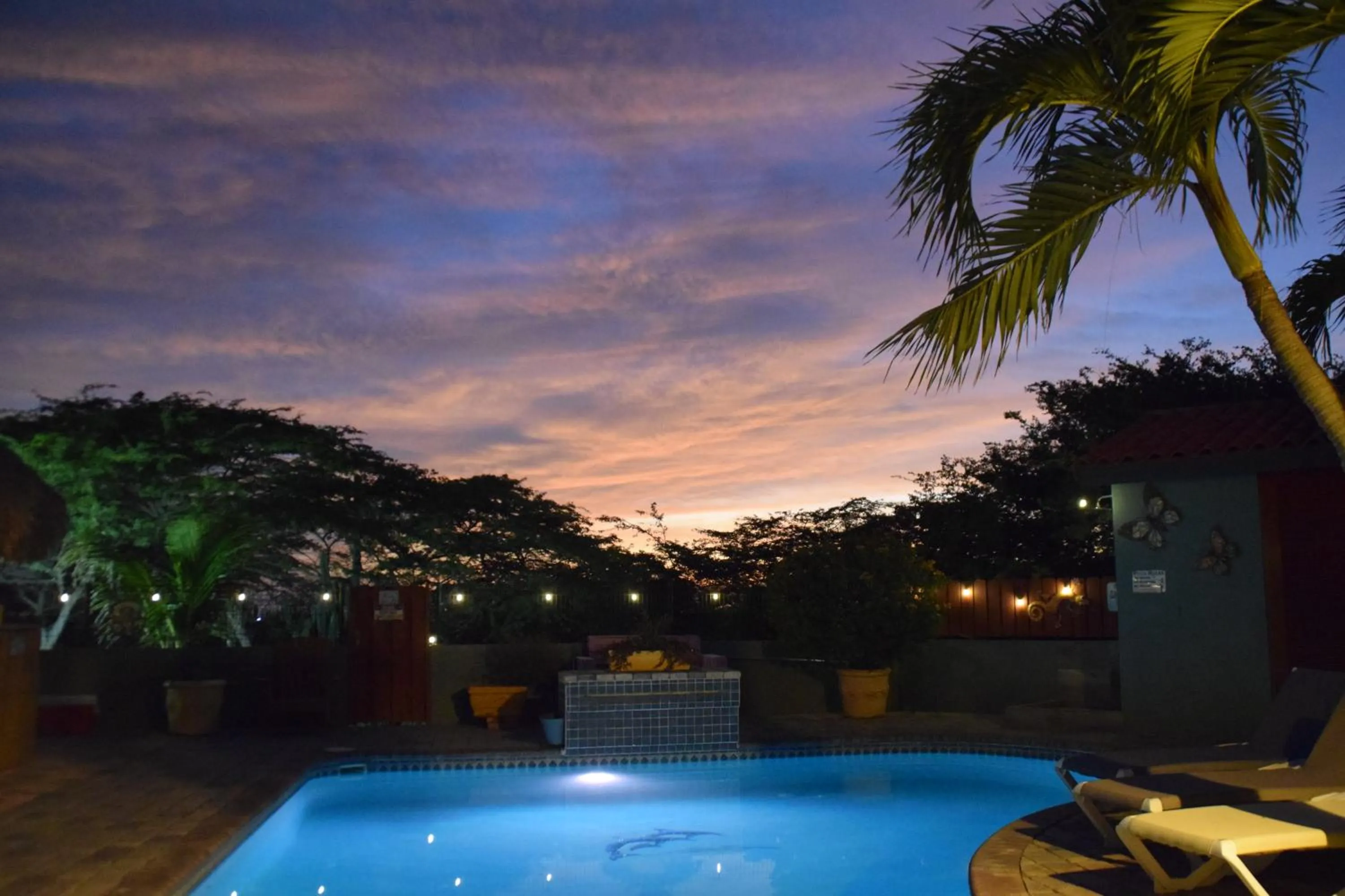 Sunset in La Felicidad Aruba